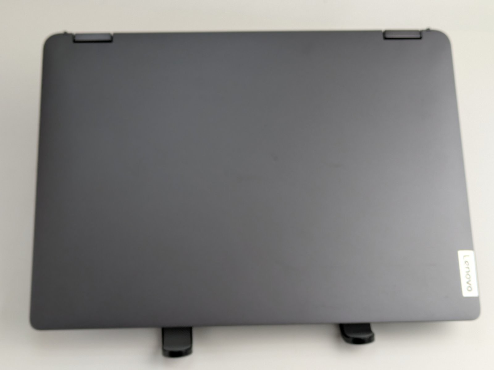 Lenovo IdeaPad Flex 5 14IAU7 14″ Touch i5-1235U 8GB RAM 512GB SSD WUXGA W11H