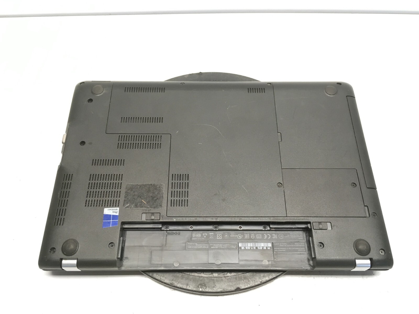 Lenovo ThinkPad E550 Intel i3-4005U 1.7GHz 4 GB NO HDD