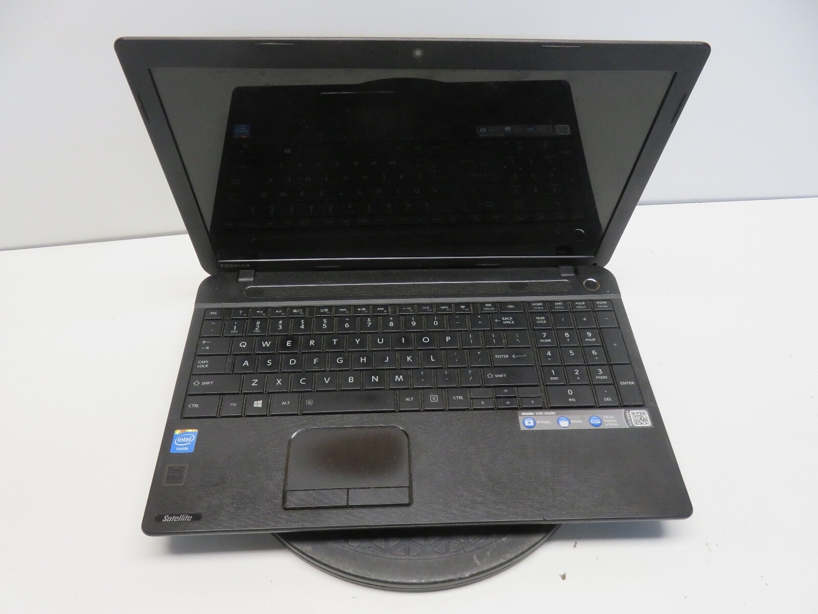 Toshiba Satellite C55-A5220 Celeron 1037U 1.8GHz 2 GB NO HDD No Batt READ