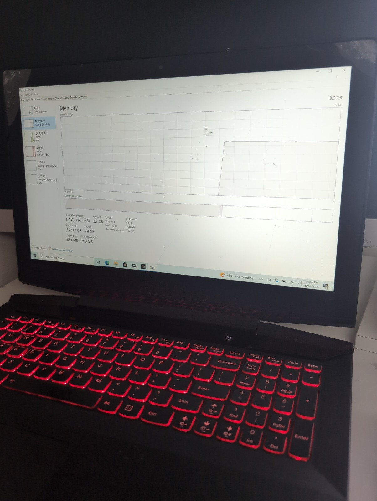 Lenovo Gaming IdeaPad Y700-15ISK Laptop I7-6700HQ Nvidia 960 4GB VRAM 8GB RAM