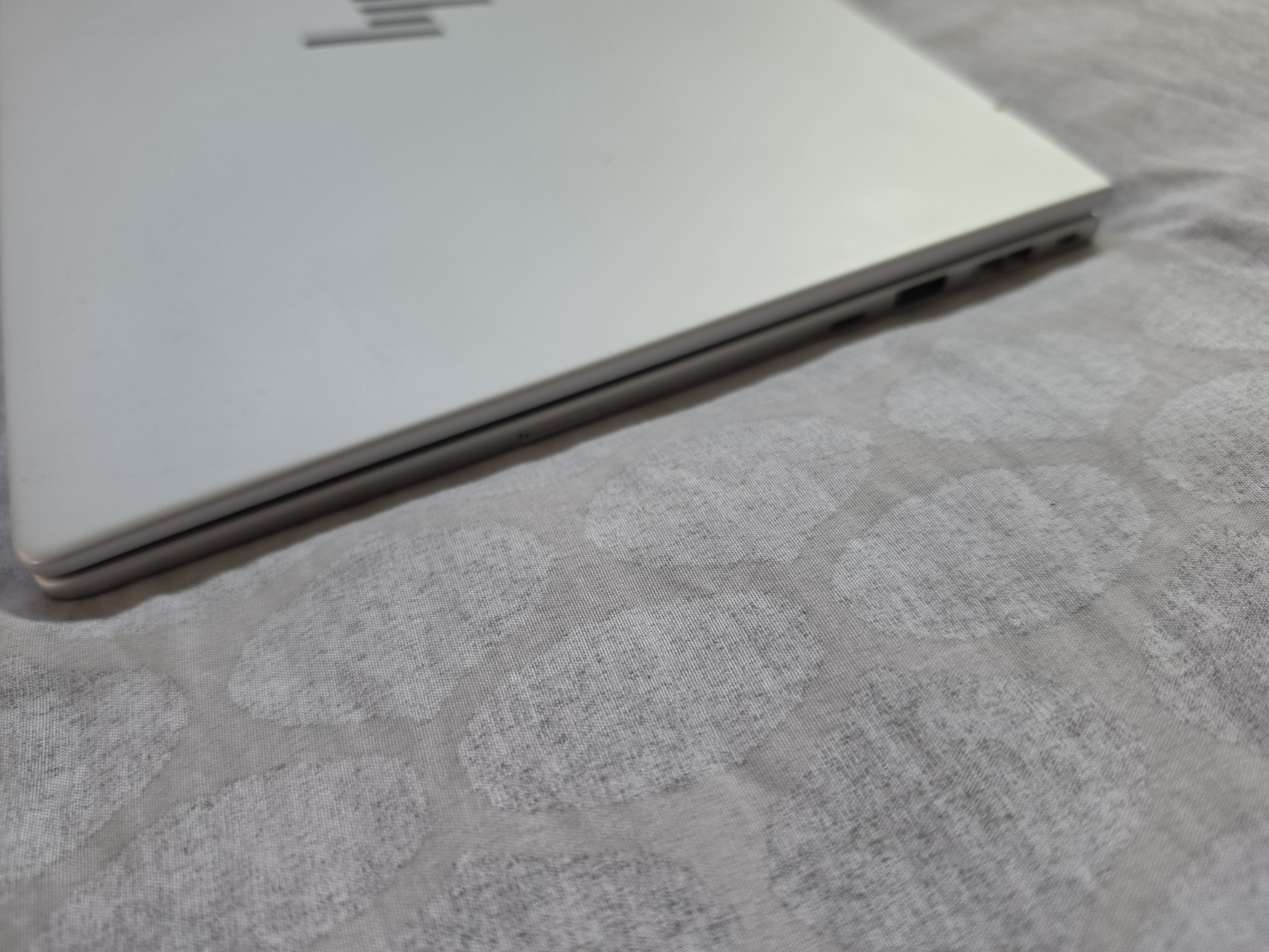 Loaded HP EliteBook 8 G1i (U7/32GB/2TB/Privacy Screen/5G) – 2025 Version