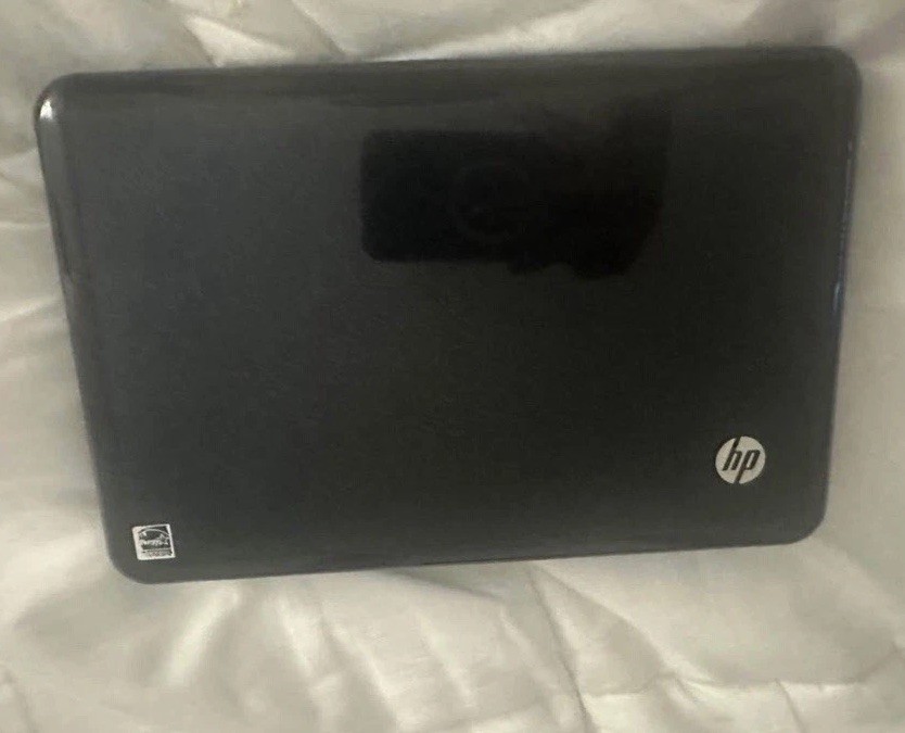 HP Mini 110-1126nr Windows 7 Starter Laptop