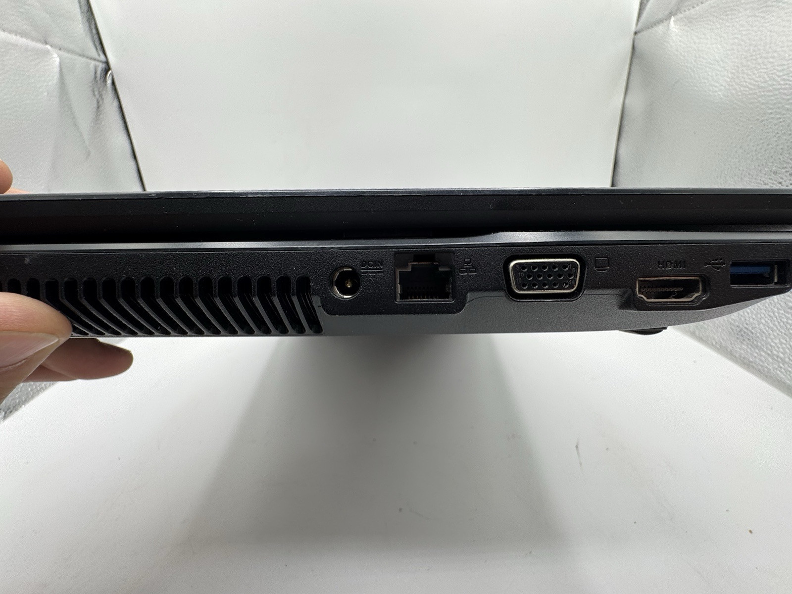Lot Of 2 Laptops Toshiba Satellite A105-S2081 & ASUS X54C Powers On Locked