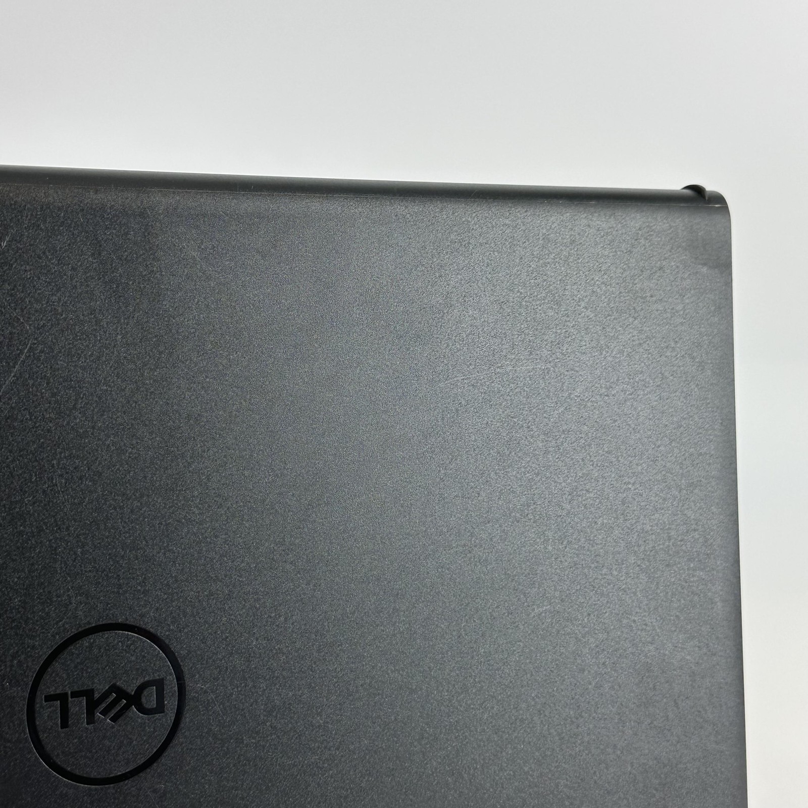 Dell Inspiron 3520 15.6 Black FHD 1.3 GHz i5-1235U 16GB RAM 512GB SSD Good