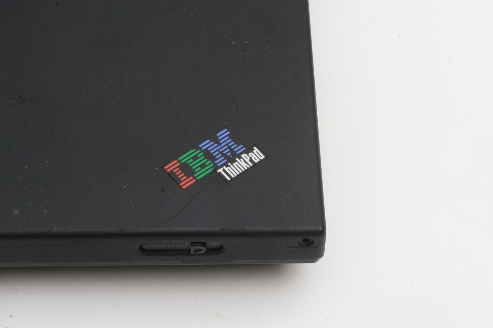IBM T30 Windows XP Laptop with Charger, Floppy Disk Drive, DC/DVD Drive