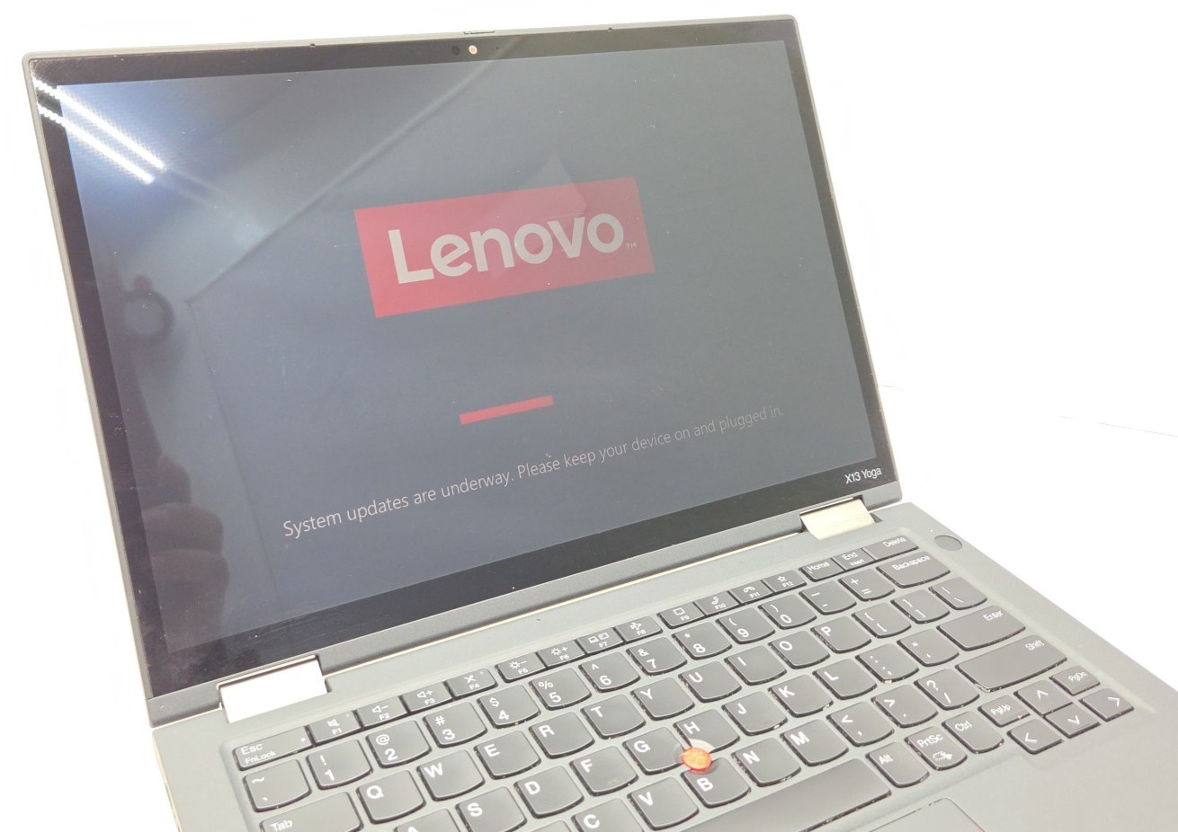 Lenovo ThinkPad X13 Yoga Gen 2 – i5-1135G7 – 8GB – 256GB NVMe – Windows 11 Pro