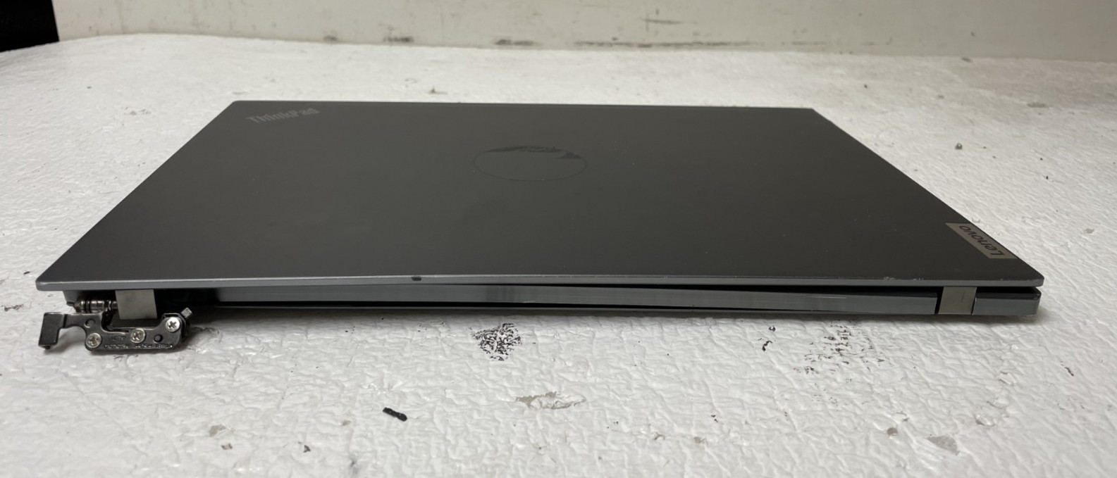 Lenovo ThinkPad T14S Gen 2 14″ Core i7-1185G7 @3.00GHz 16GB RAM NO SSD Touchscrn