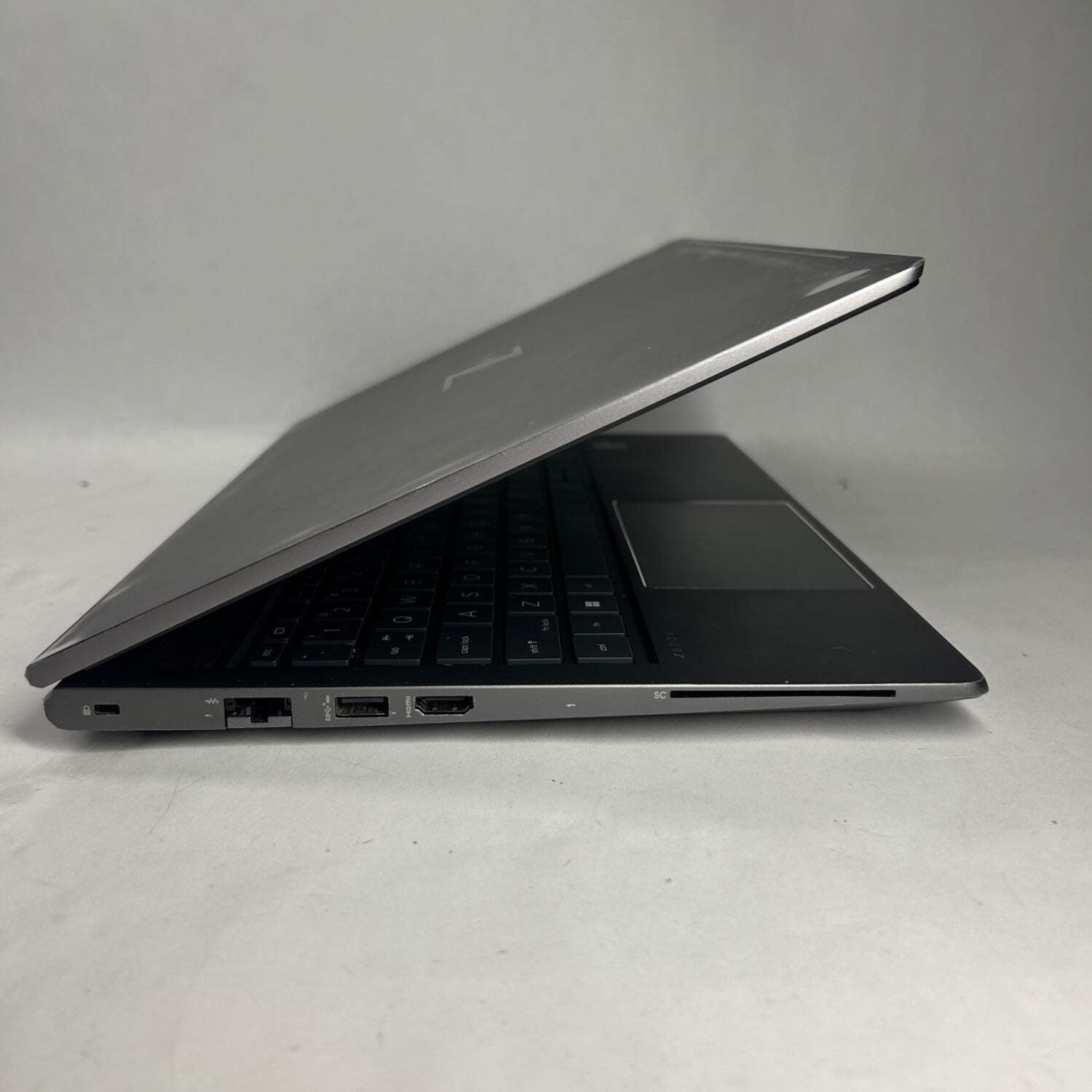 HP ZBook Power G8 MOBILE 15.6″ i9-11950H 2.6GHz 64GB RAM 500GB SSD 2TB SSD
