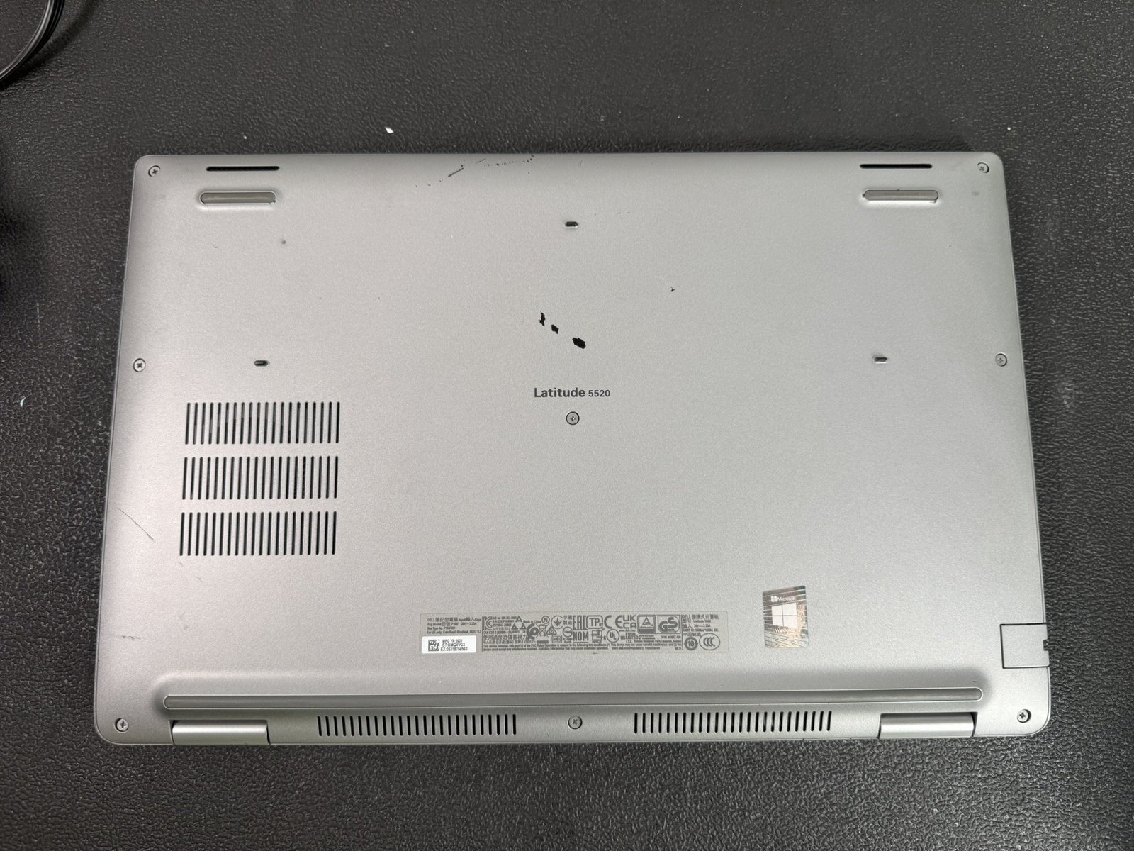 Dell Latitude 5520 15.6″ i5-1145G7 2.60GHz 16GB DDR4 256GB SSD Win11 Pro – READ