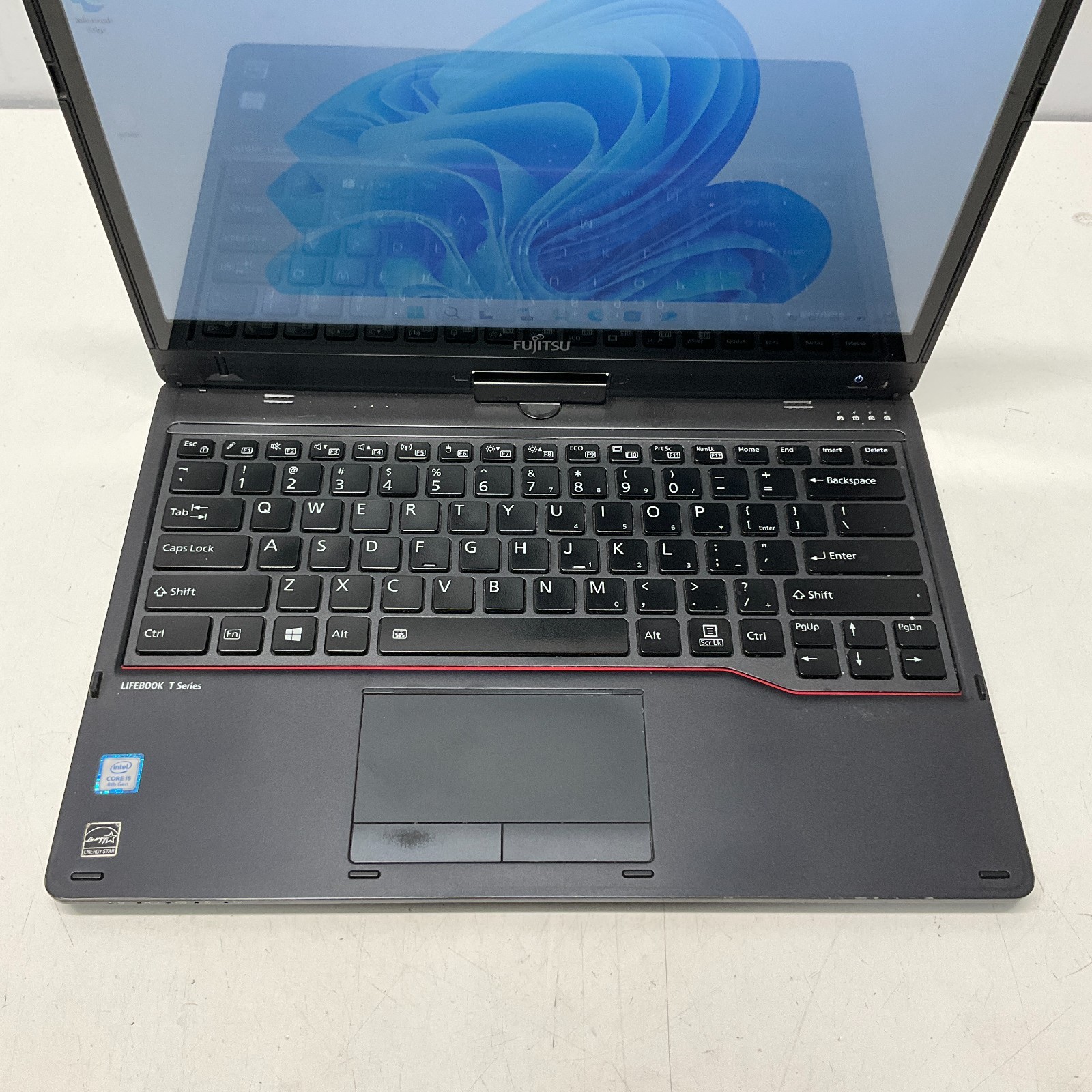 Fujitsu Lifebook T938 Laptop Intel Core i5-8250U @ 1.60 GHz 8GB 128GB SSD Win 11