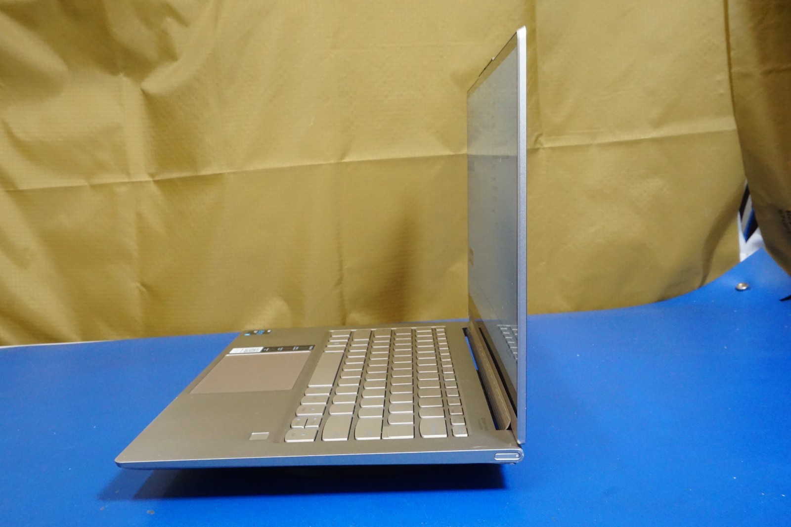 Lenovo Yoga 9 2-in-1 14ITL05 14″ i7-1195G7 2.9GHz 8GB RAM NO SSD/OS