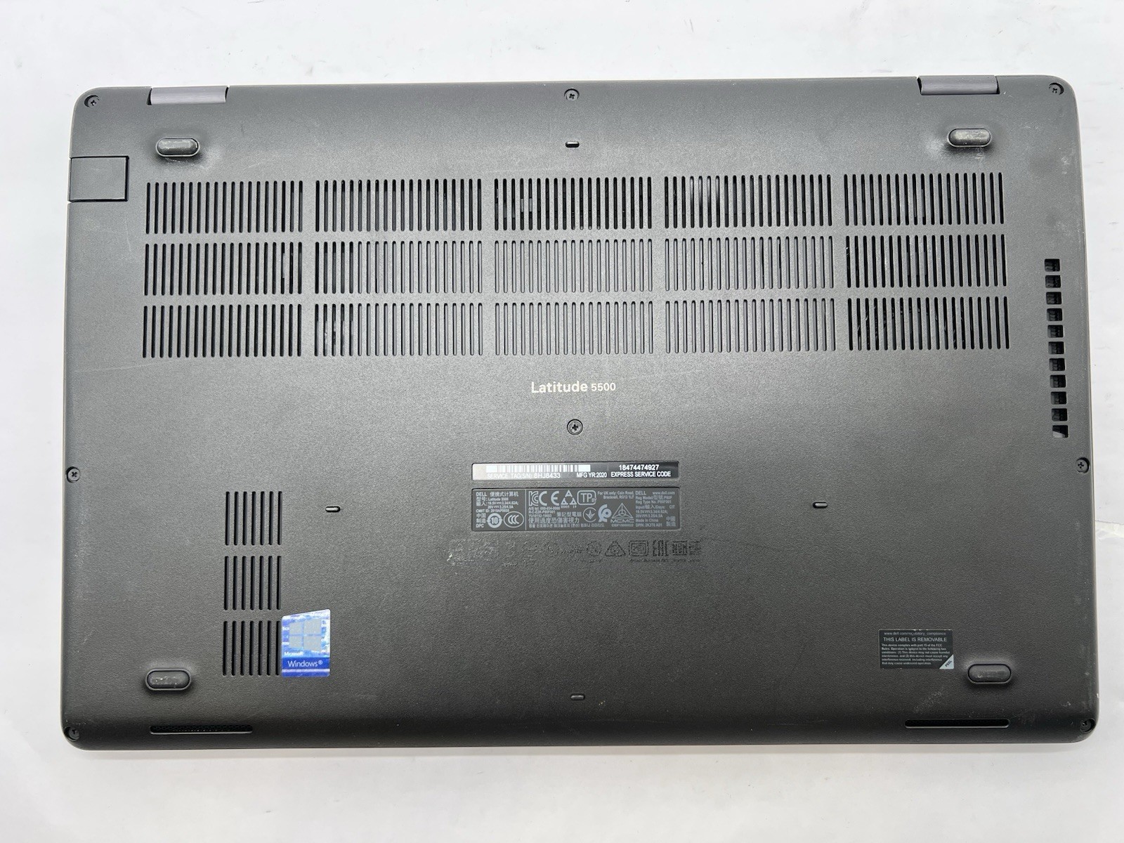 Dell Latitude 5500, i5-8265U CPU, @ 1.60GHz, 8GB RAM, 256GB NVMe- No OS/Charger