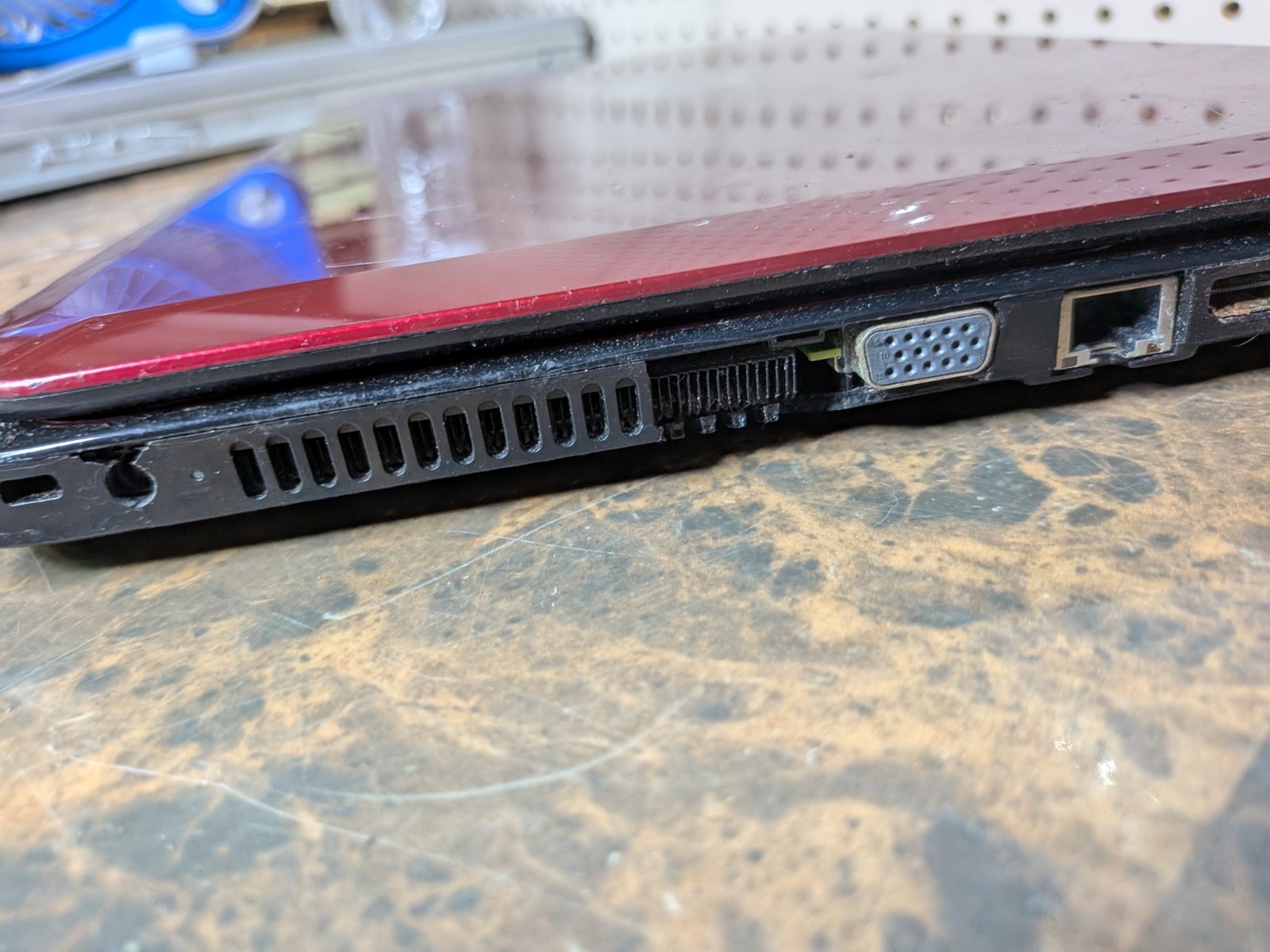 *For Parts* HP 15-d074nr Notebook PC – 2014 – Windows 8