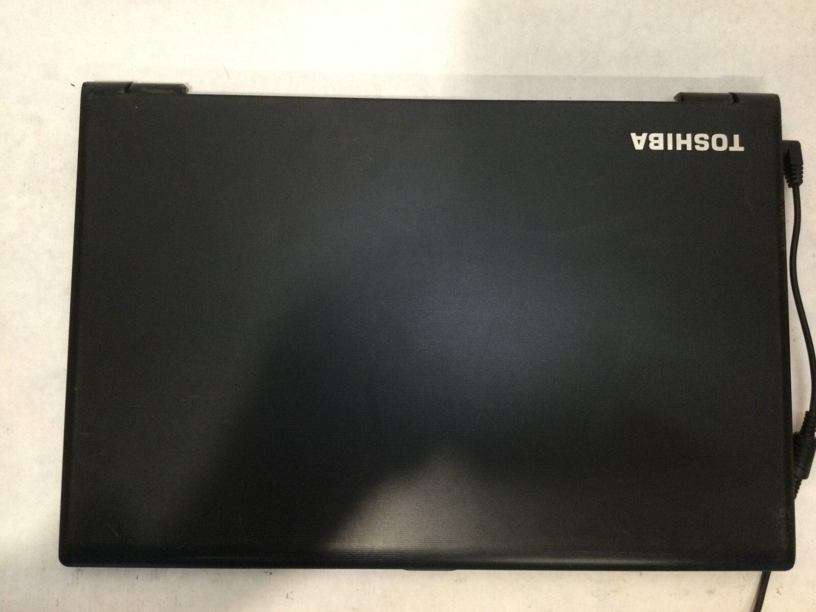 Toshiba Tecra C50-B1500 / Intel Core i3-4005U @ 1.70GHz / (DIM/MISSING PARTS!)MR