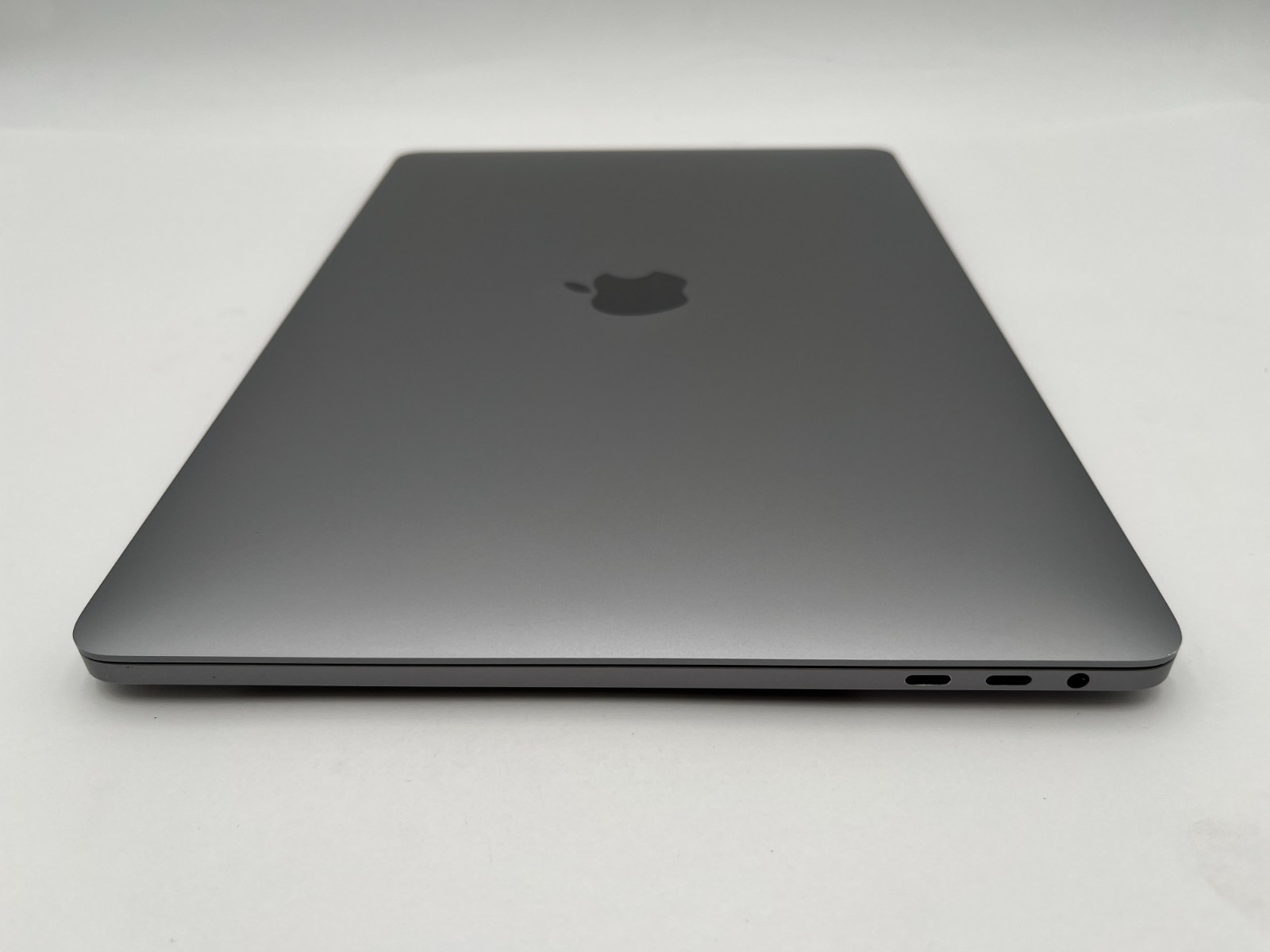 APPLE A2251 13″ MACBOOK PRO 2020 i5-1038NG7@ 2.0 GHz 16GB DDR4 500 TAHOE