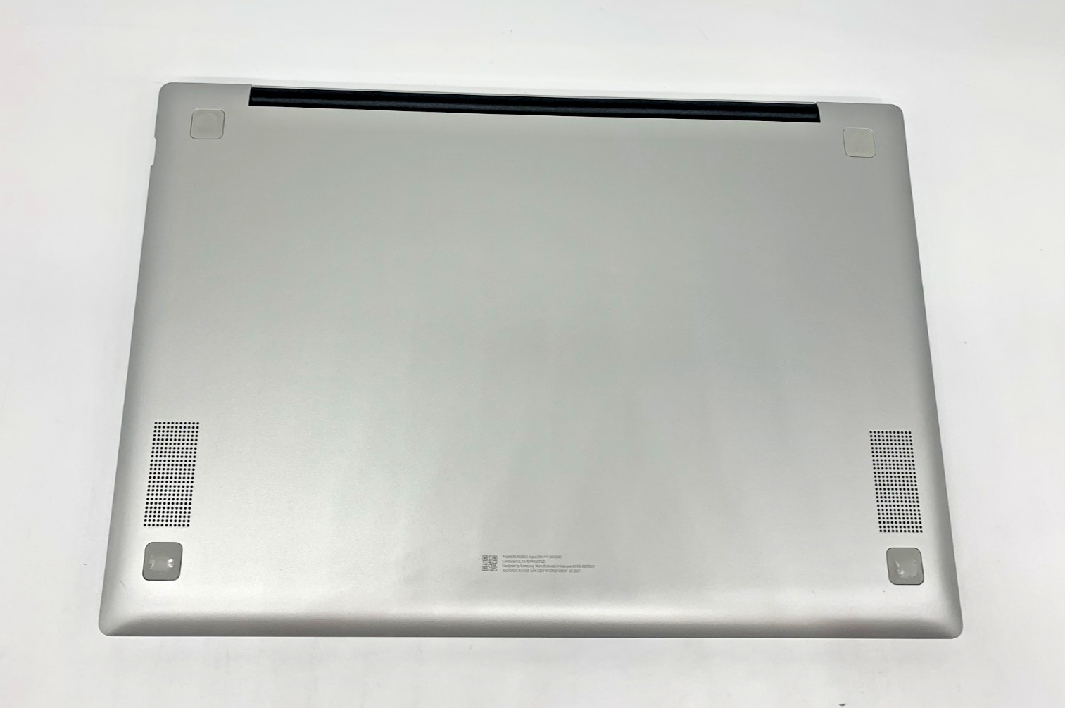 Samsung Galaxy Chromebook GO 14” N4500 2.8GHZ 32GB SSD 4GB LPDDR4 SILVER/B/BOX