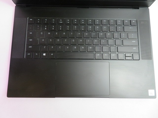 RAZER BLADE 15 ADVANCED i7-10875H 32GB 1TB NVMe BACKLIT RTX3080 WIN 11 **READ