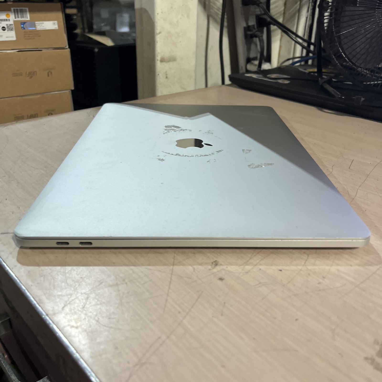 APPLE MACBOOK PRO 15″ TOUCH/MID-2017 CORE I7-7700HQ 2.8GHZ 16GB 256SSD
