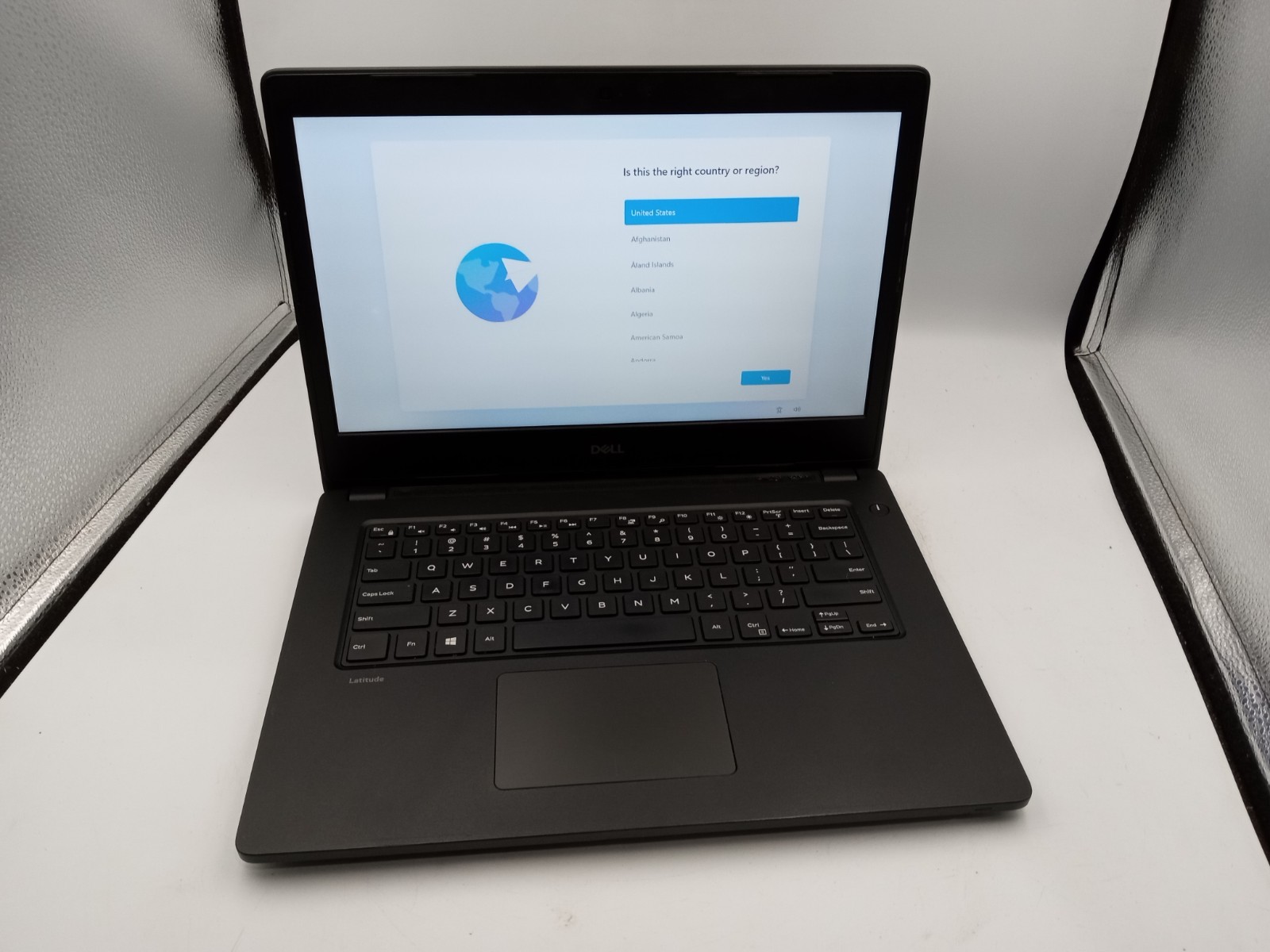 Dell Latitude 3480 14″ Laptop Intel Core i5-7200U 4GB RAM 128GB SSD Windows 11