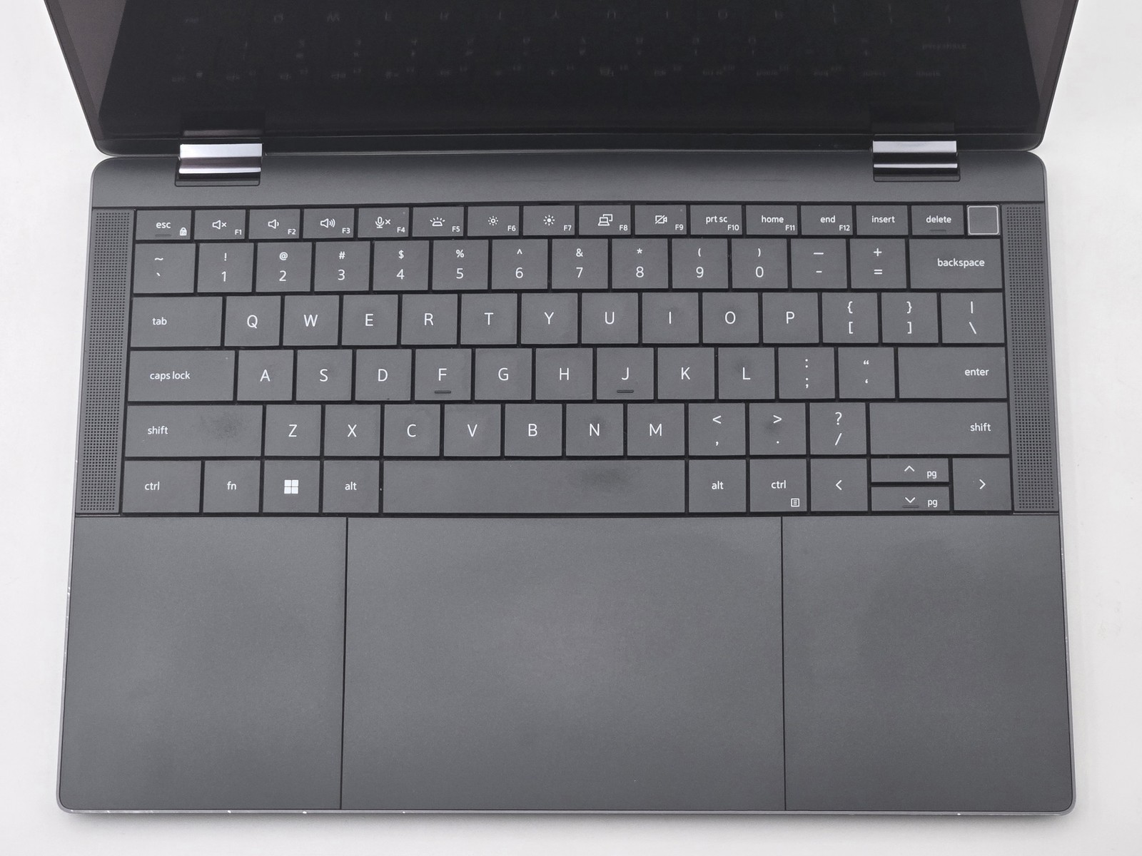 Dell Latitude 9440 2-in-1 14″ Touch I7-1365U 256GB 16GB W11P Backlit FPR *READ*