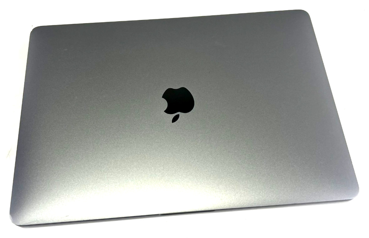 Apple MacBook Pro 2022 A2338 13.3″ Laptop M2 256GB SSD 8GB RAM macOS 14 (PG)
