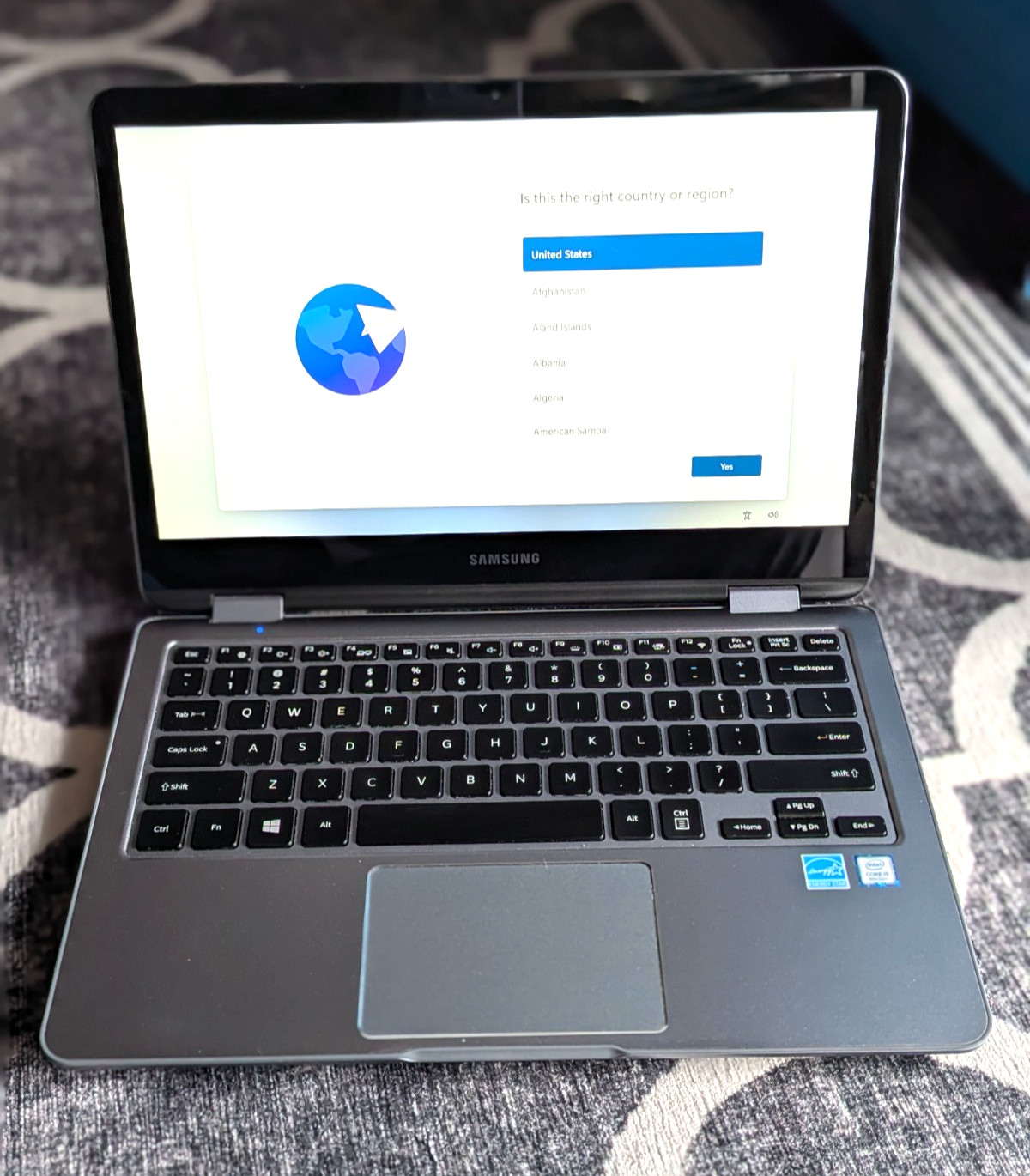 Samsung Laptop Notebook 7 Spin 13.3″ Intel i5 8GB 512GB SSD