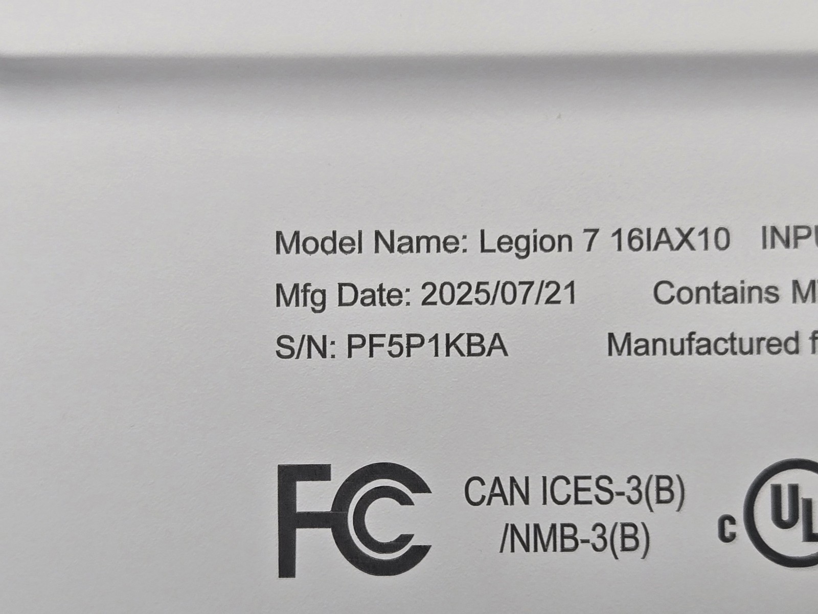 Lenovo Legion 7 16IAX10 16″ 2.5K OLED Ultra 7 255HX RTX 5060 32GB 1TB SSD W11