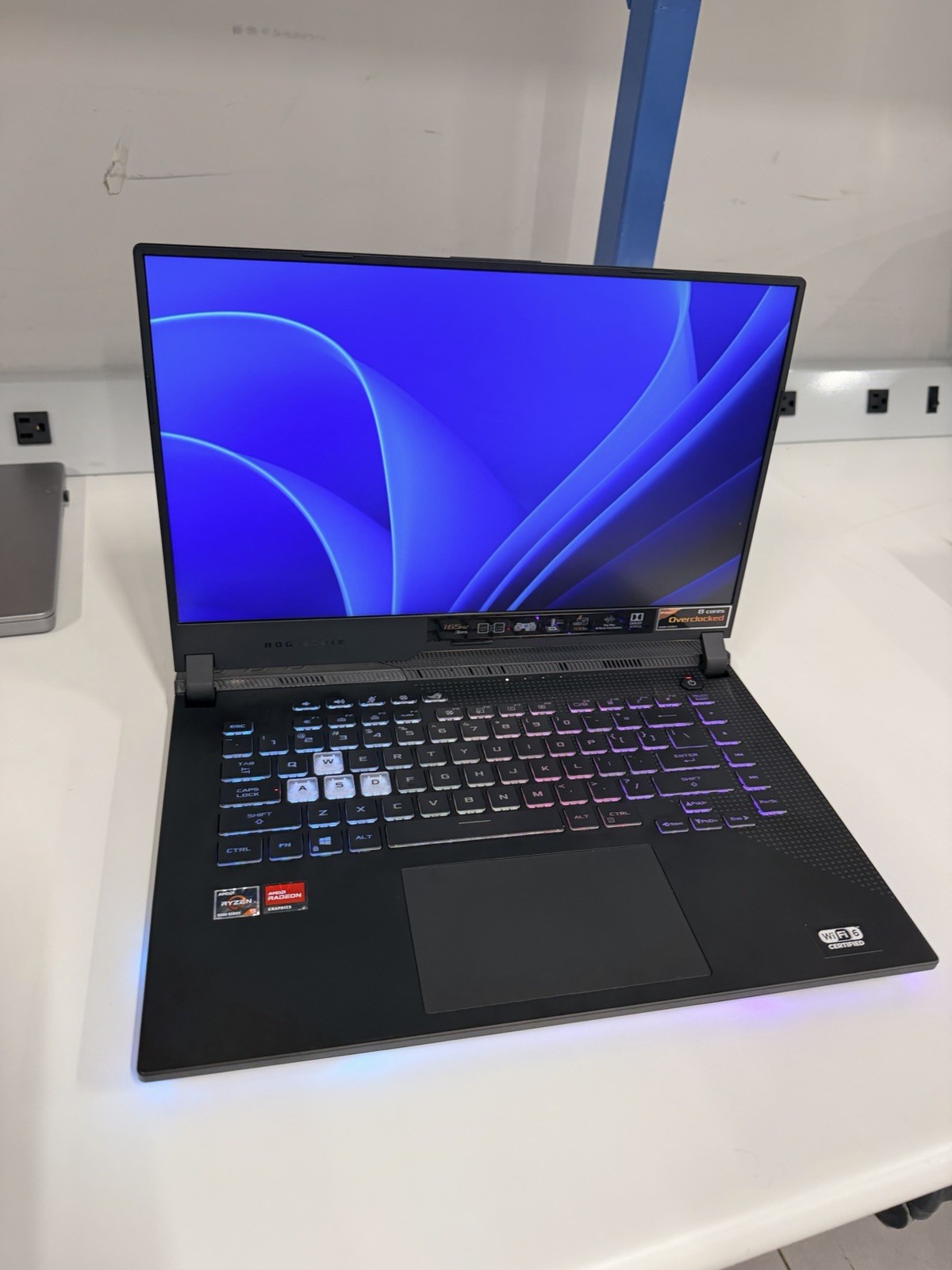 ASUS ROG Strix Gaming Laptop AMD Ryzen 9 Radeon RGB Keyboard Wi-Fi 6