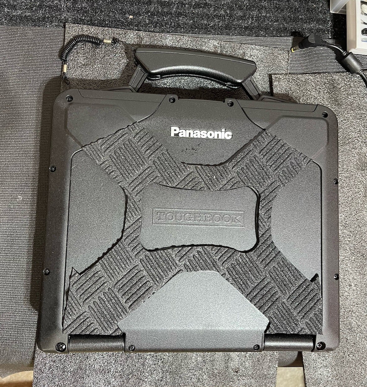 5th Gen Panasonic Toughbook CF-31,1TB,16GB,MK5, DVD,4G,GPS Like New Windows 11