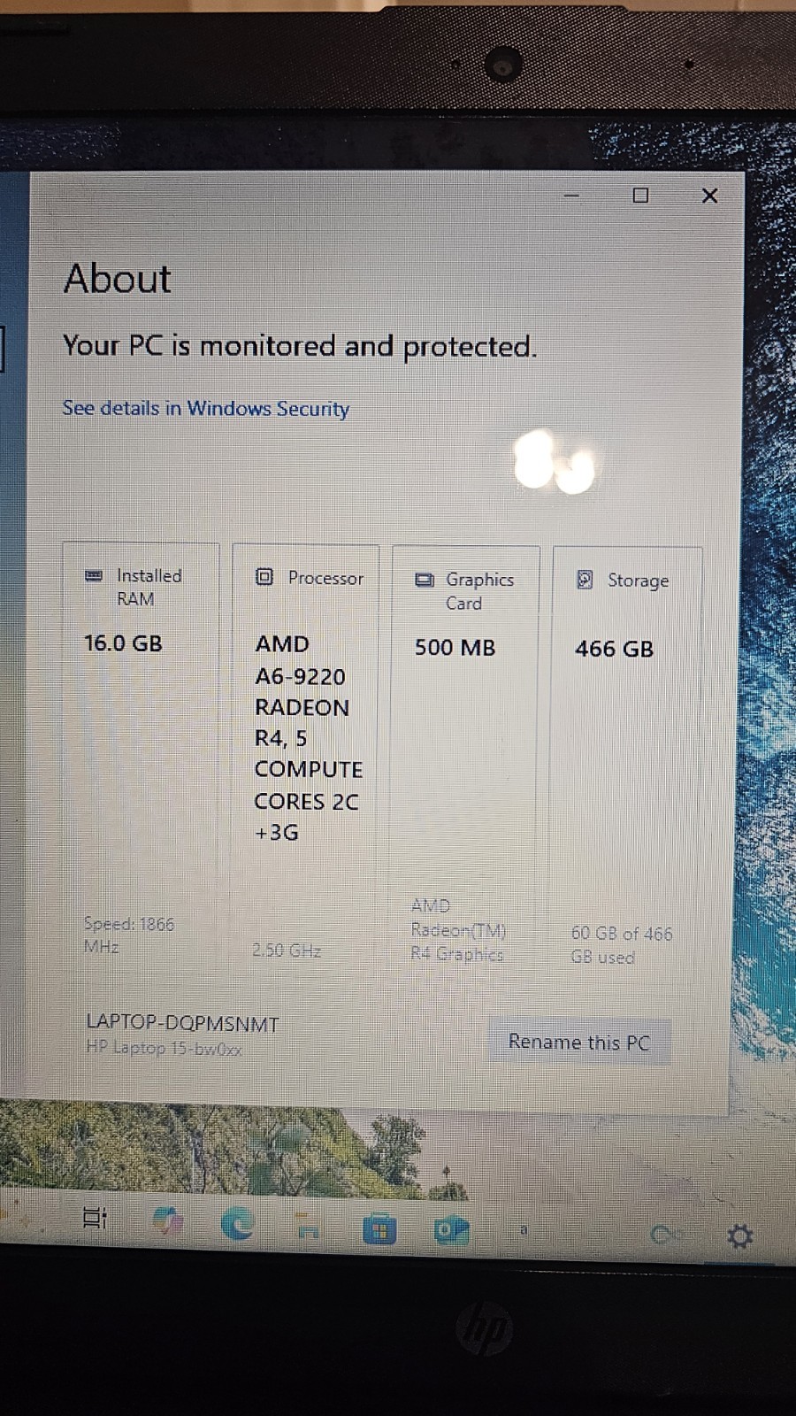 HP Pavilion TPN-C130 AMD A6-9220 2.50GHz 16GB 466GB HDD 15.6″ WIN 10 Home