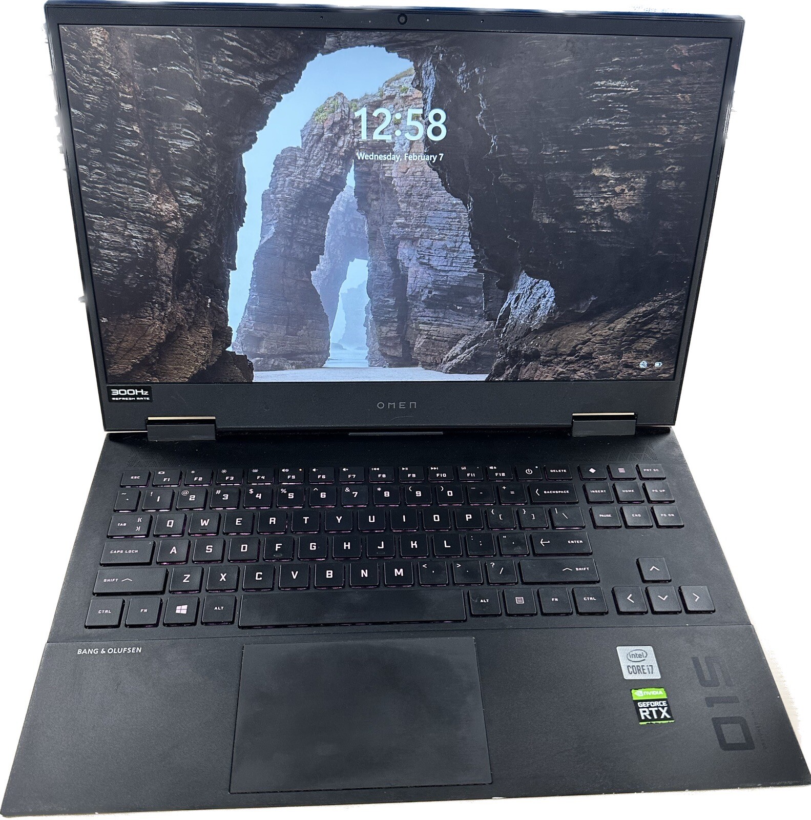 HP OMEN 15.6 inch (512GB, Intel Core i7 10th Gen., 2.60GHz, 300Hz) Gaming Laptop