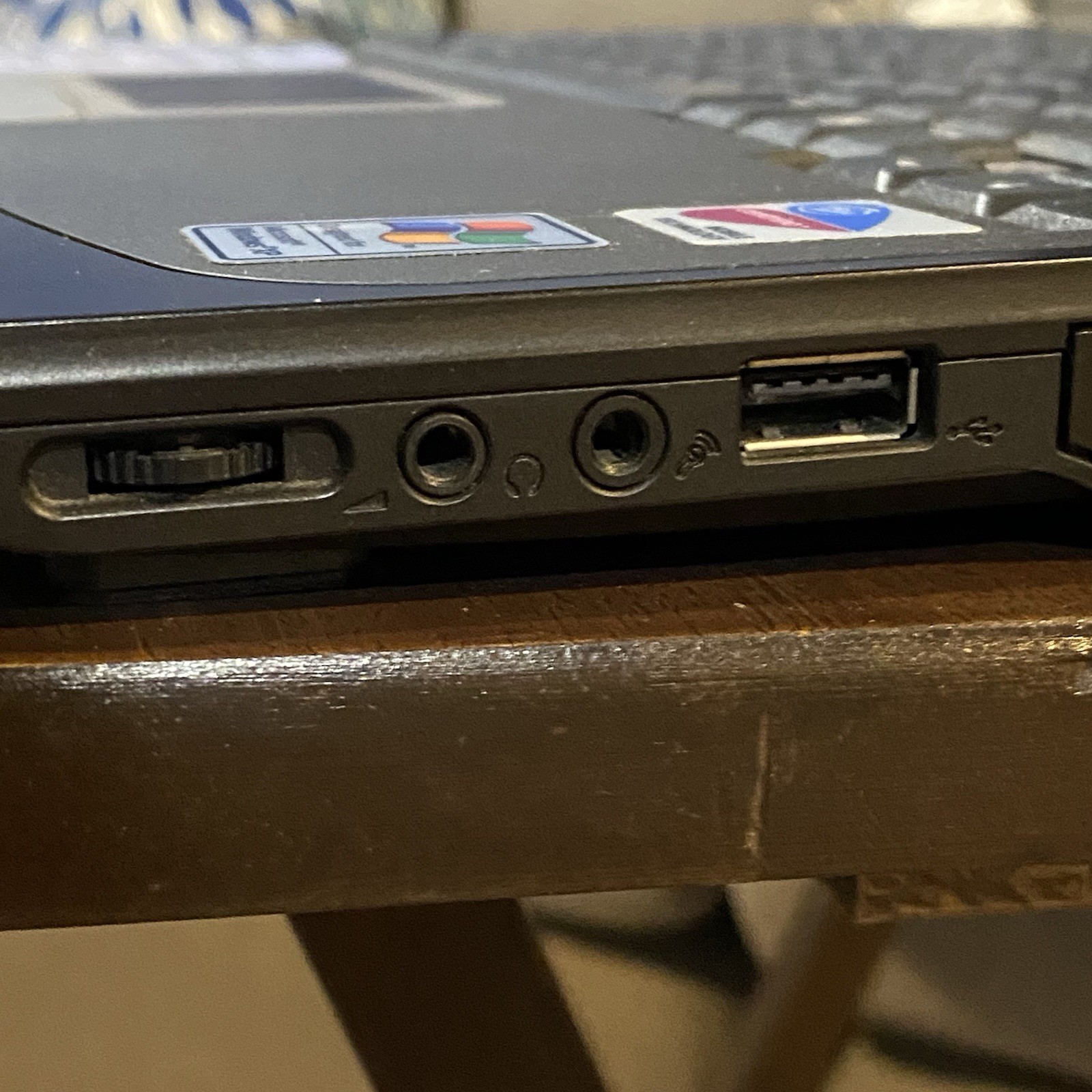 Gateway Laptop4530GZ Pentium M @1.6MHz 480MB RAM – Windows XP Installed