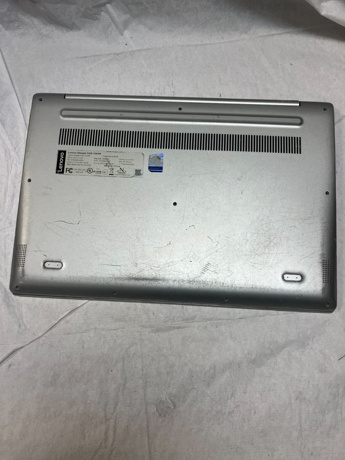 Lenovo IdeaPad 330S-15ARR Laptop Ryzen 5 2500U, 4GB RAM, No Drive FOR PARTS