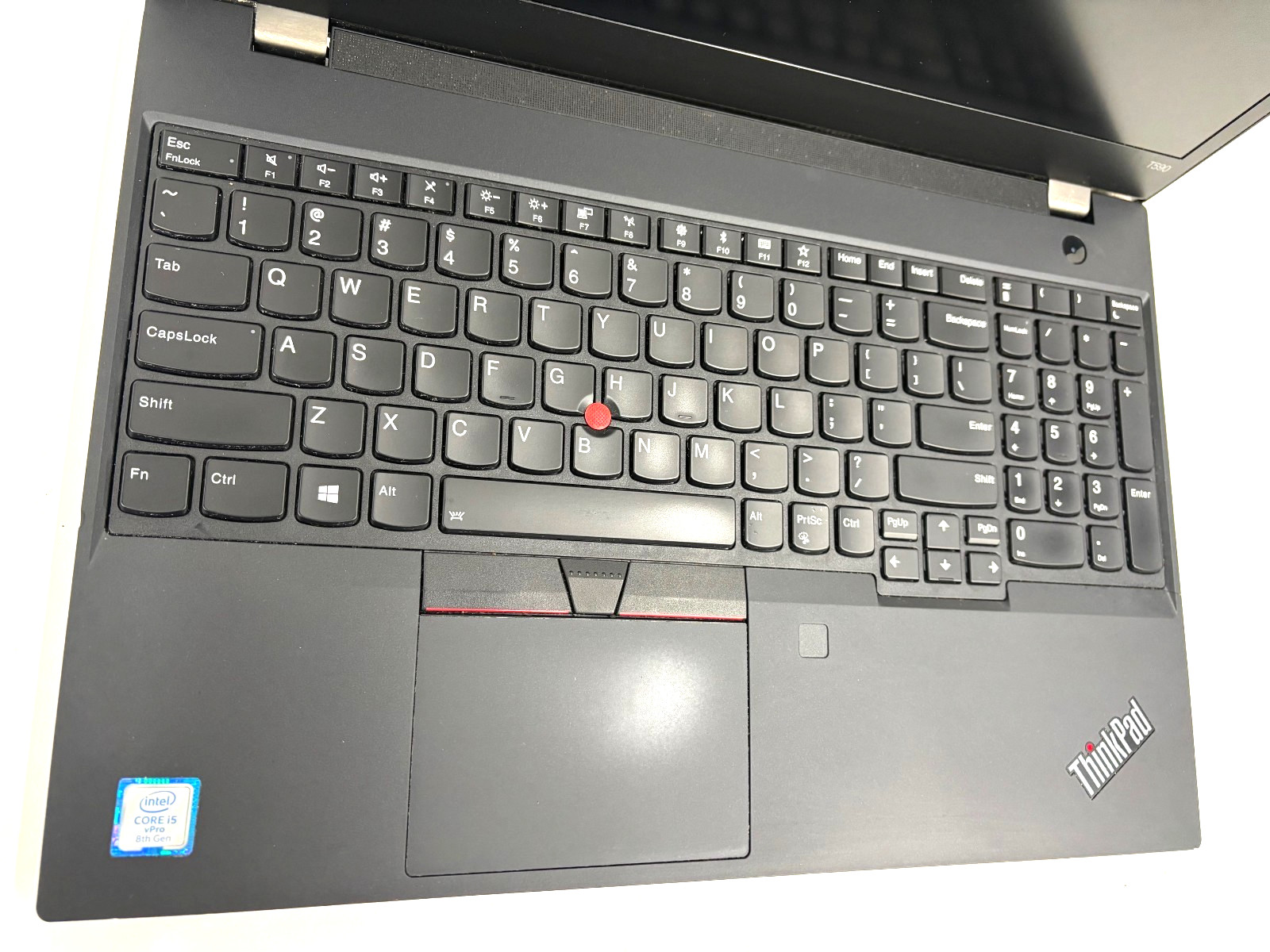 Lenovo ThinkPad T590 Full HD i5-8365U 16GB 256SSD Win11 Pro NO BATTERY PARTS