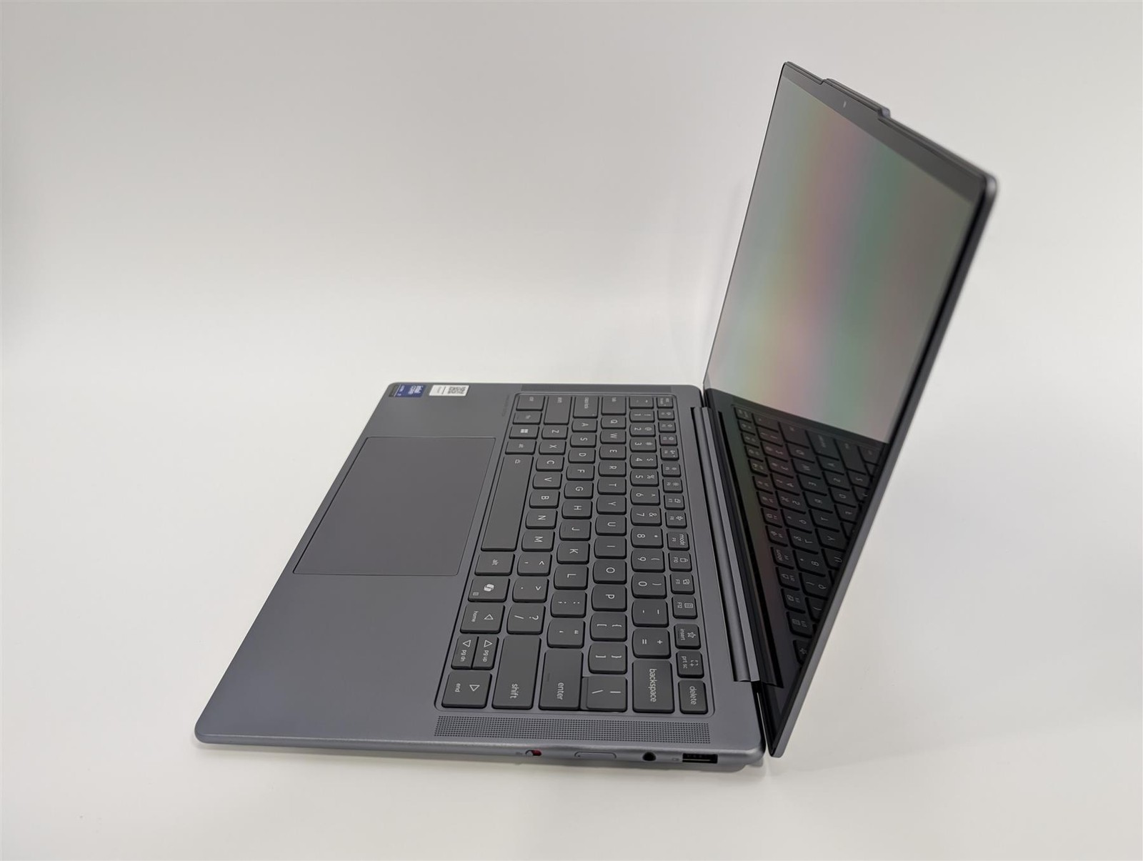Lenovo Slim 7 14″ Core Ultra 7 258V 32GB 1TB SSD Arc Luna Grey Used-Very Good