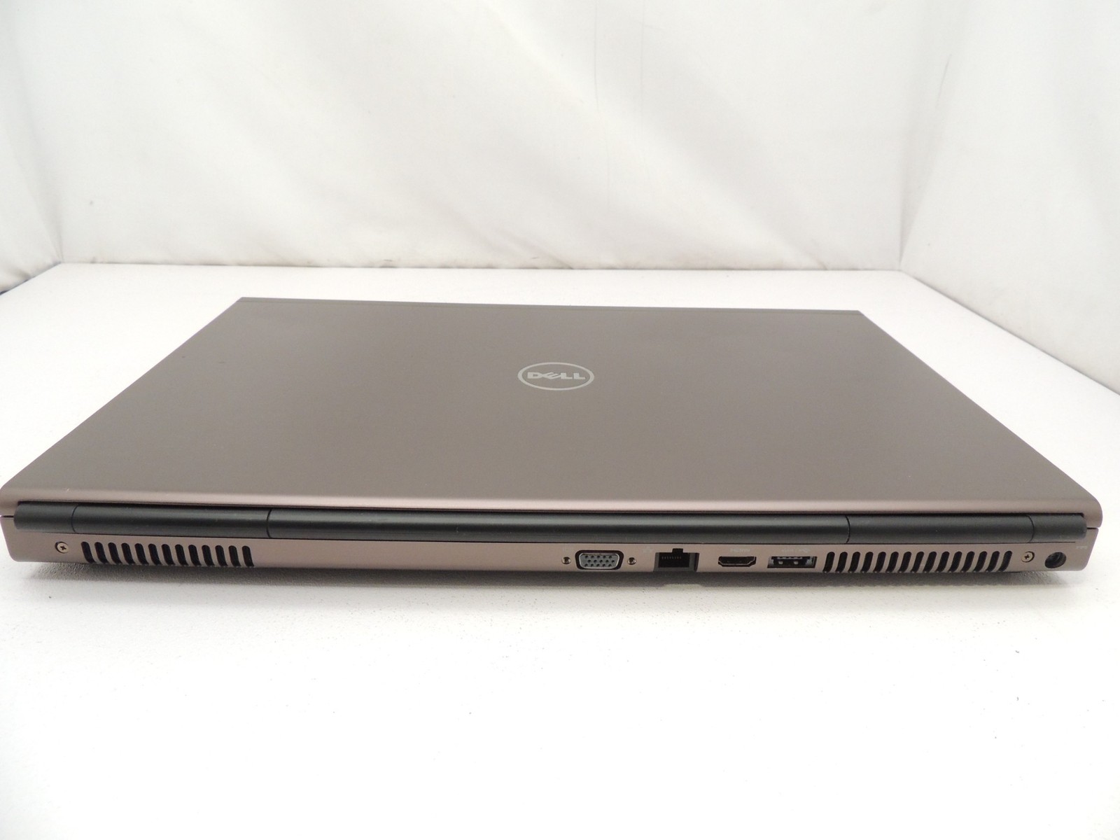 Dell Precision M6800 17.3″ Core i5 4200M 16GB 480GB AMD M6100 2GB Laptop No OS