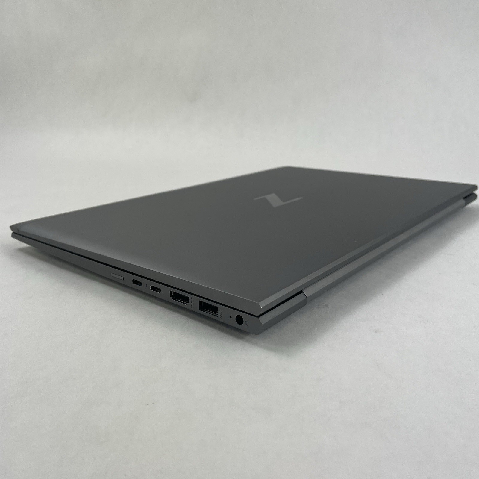 HP ZBook FireFly 15 G8 15.6″ i7-1165G7 2.80 GHz 16 GB RAM No SSD/OS/AC