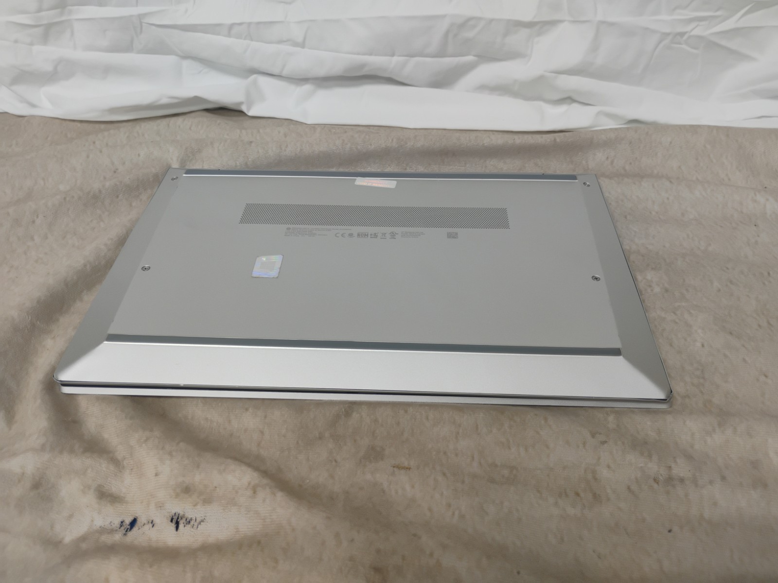 EliteBook 840 G8, i7-11th Gen, 8gb Ram, 512gb SSD, Win 11