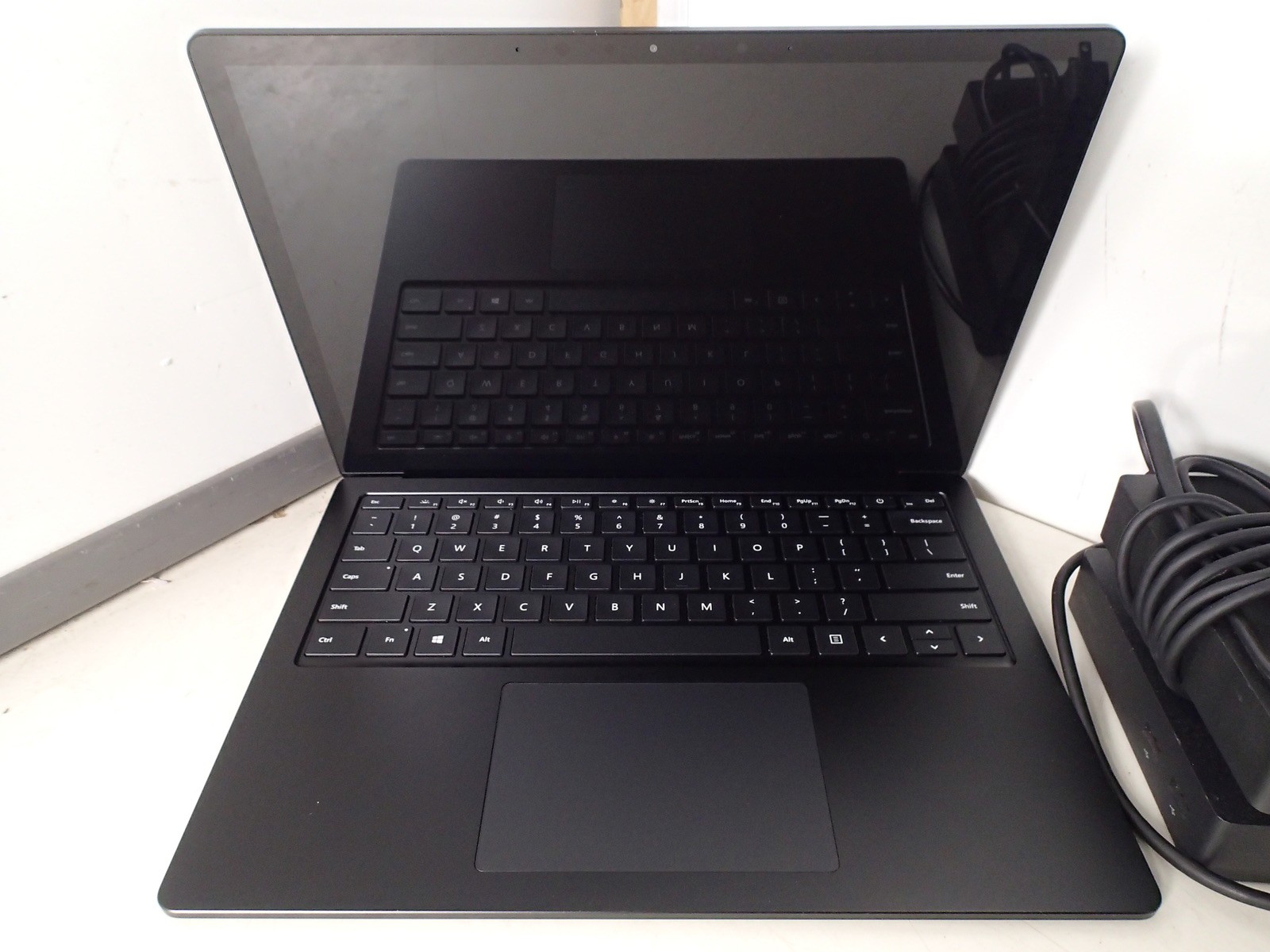 Microsoft Surface Laptop 3 Intel i7 1065G7 1.30GHz 16GB RAM 512GB M.2 Win 11 Pro