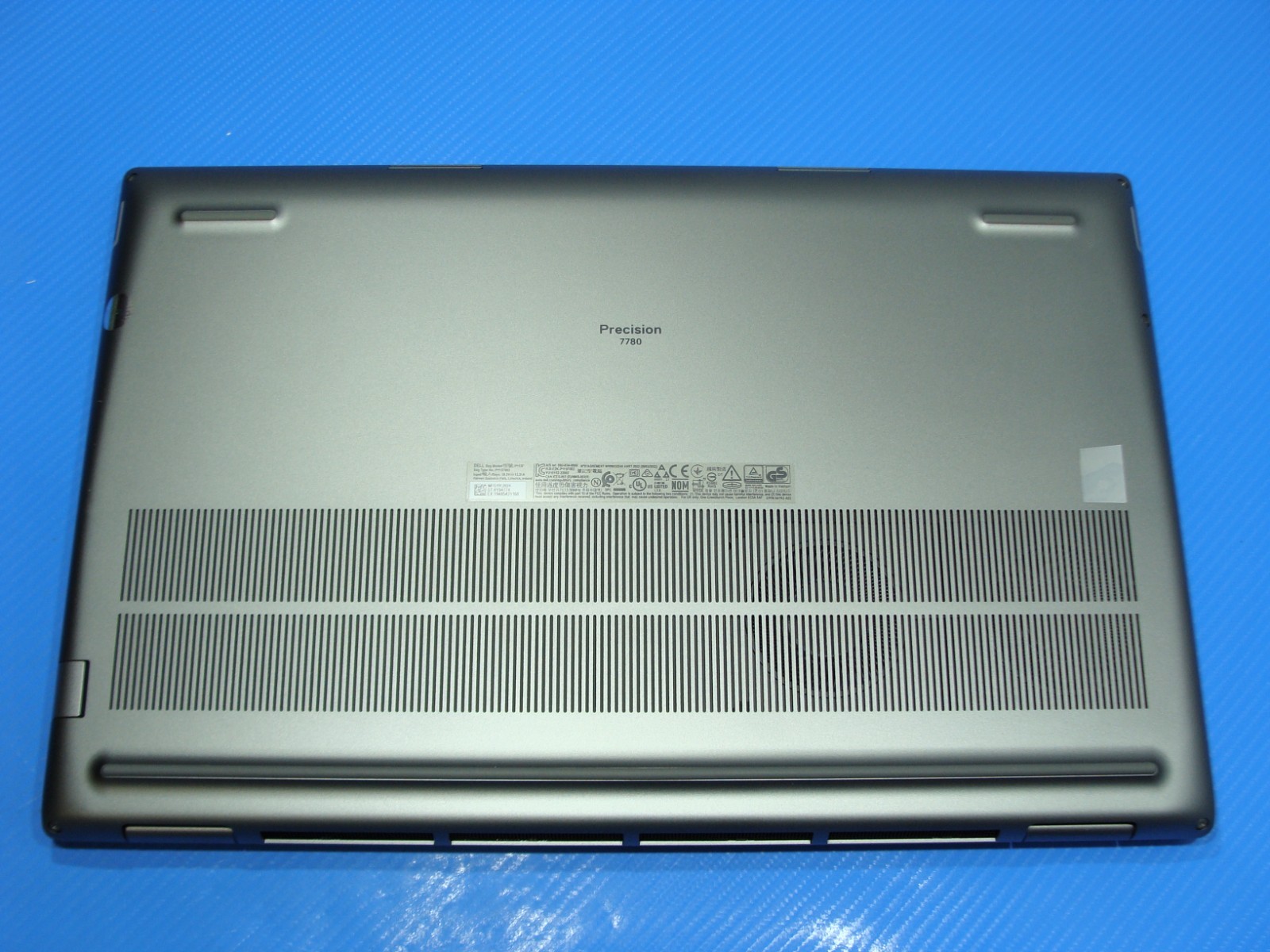 Dell Precision 7780 17.3″FHD i9-13950HX 2.2 GHz 64GB 1TB RTX 4000 ADA WRTY 2029