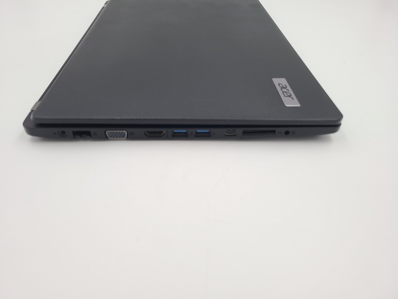 Acer Travelmate P215-52 i5-10210U 1.60GHz 8GB Ram 512GB SSD Win 11 Home READ