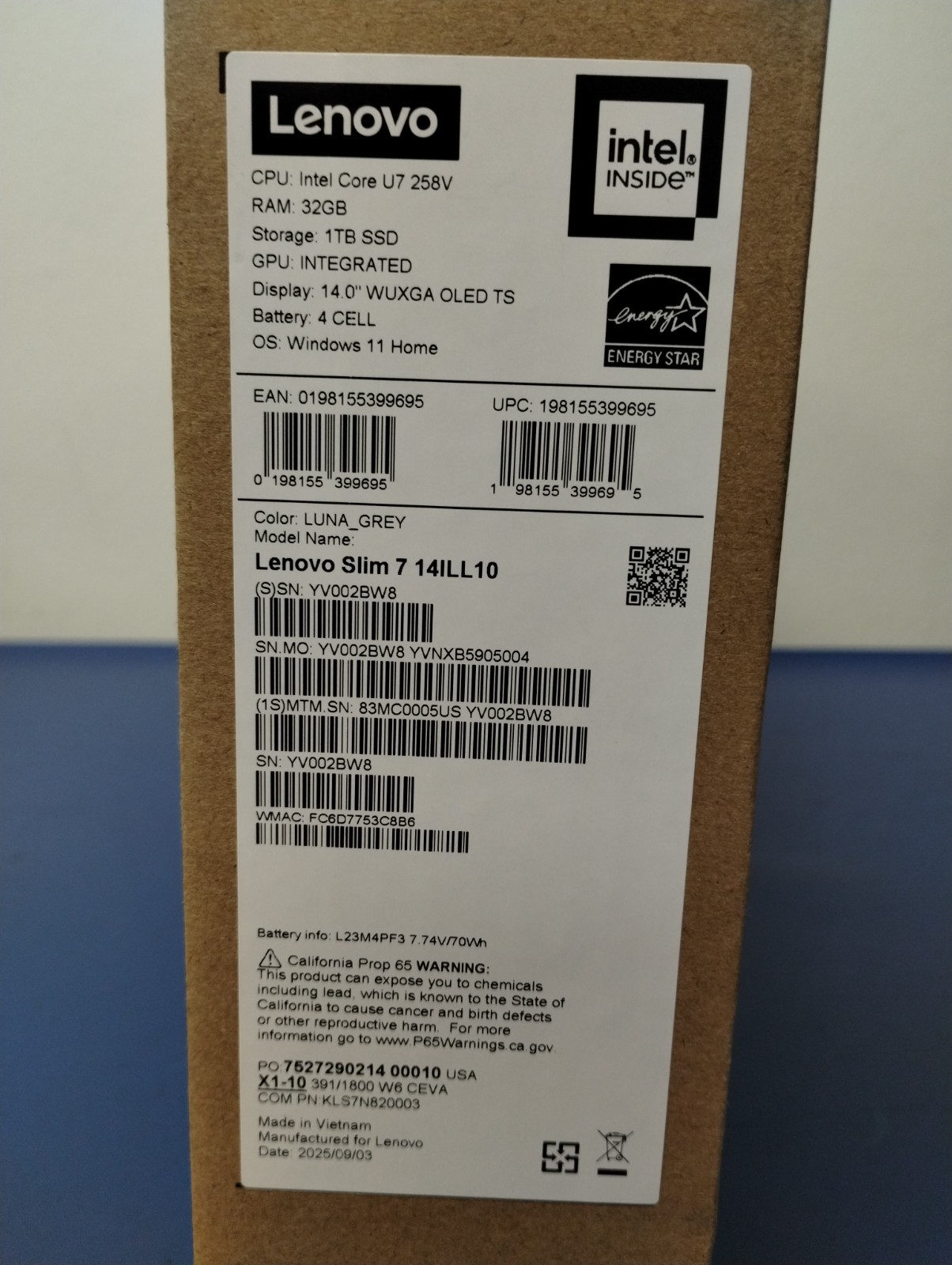 Lenovo Slim 7 14ILL10, Intel Core Ultra 7 258V, 2.20 GHz, 32 GB RAM, 1 TB NVMe