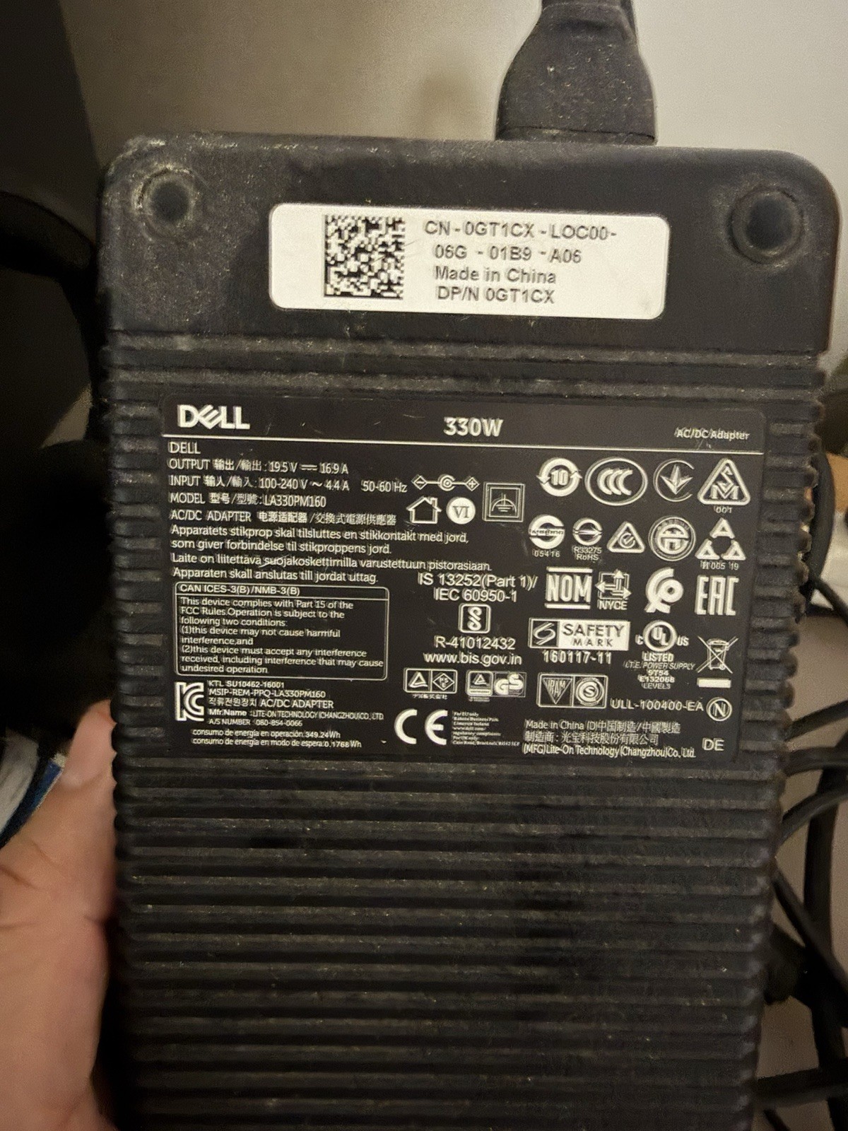 Alienware Area-51m R2 17.3″ i7-10700 16GB RTX 2070 Super 1TB SSD W11