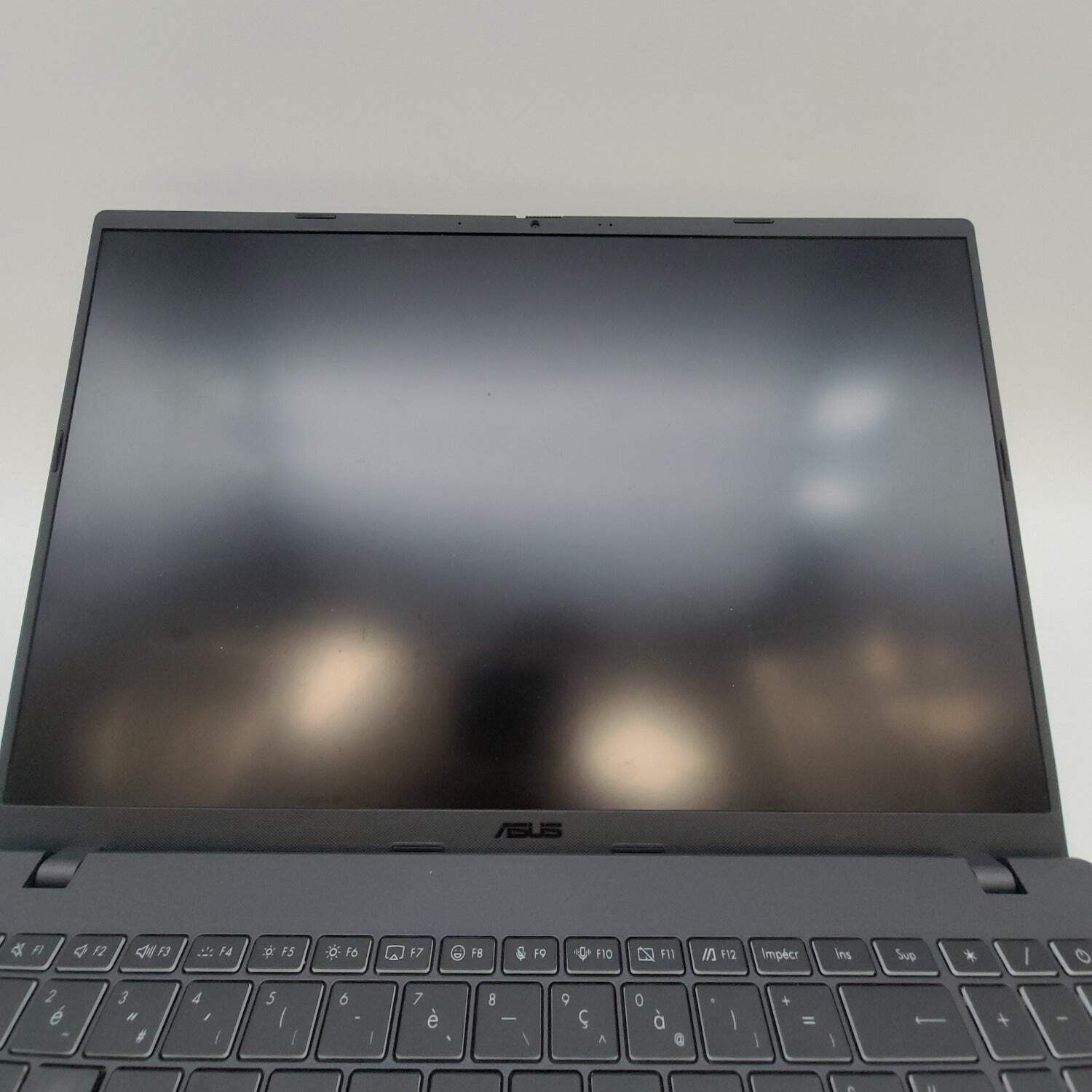 Asus A3607V 16″ Core 5 210H 3.6GHz 16GB RAM 512GB SSD GeForce RTX 4050