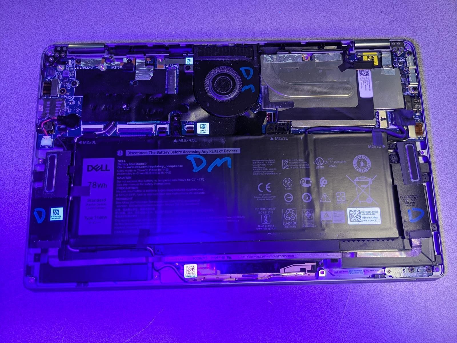 DELL LATITUDE 7400 2-IN-1 i5-8365U @ 1.60GHz, 16GB RAM, NO HDD/OS