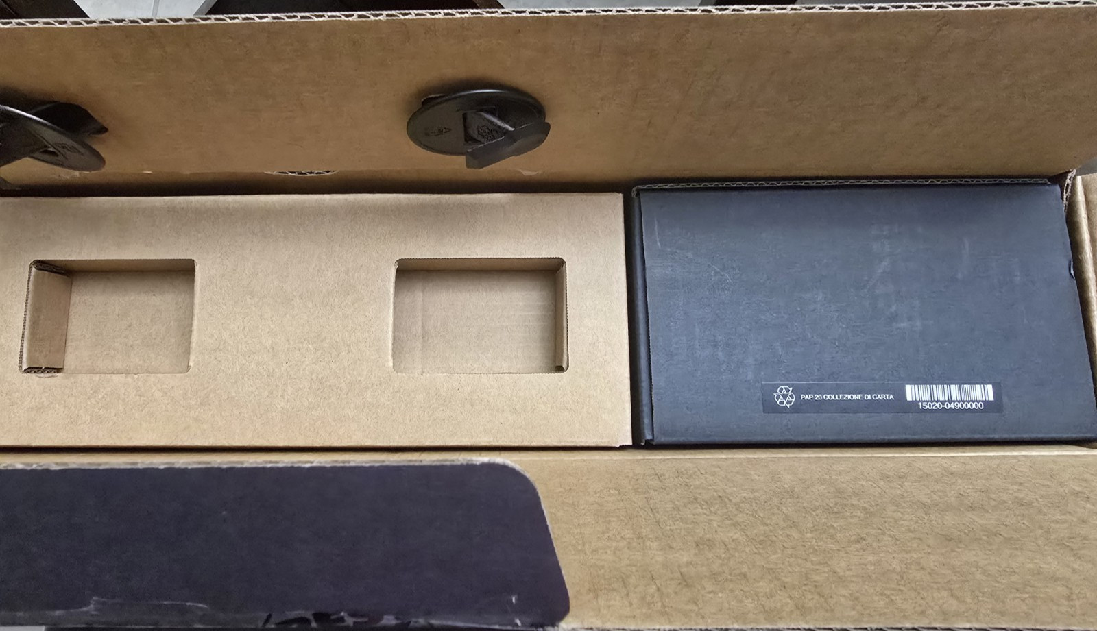 ASUS ROG Zephyrus G14 OLED Ryzen AI 9 HX 370 32GB 2TB RTX 5070 Ti Gray Laptop