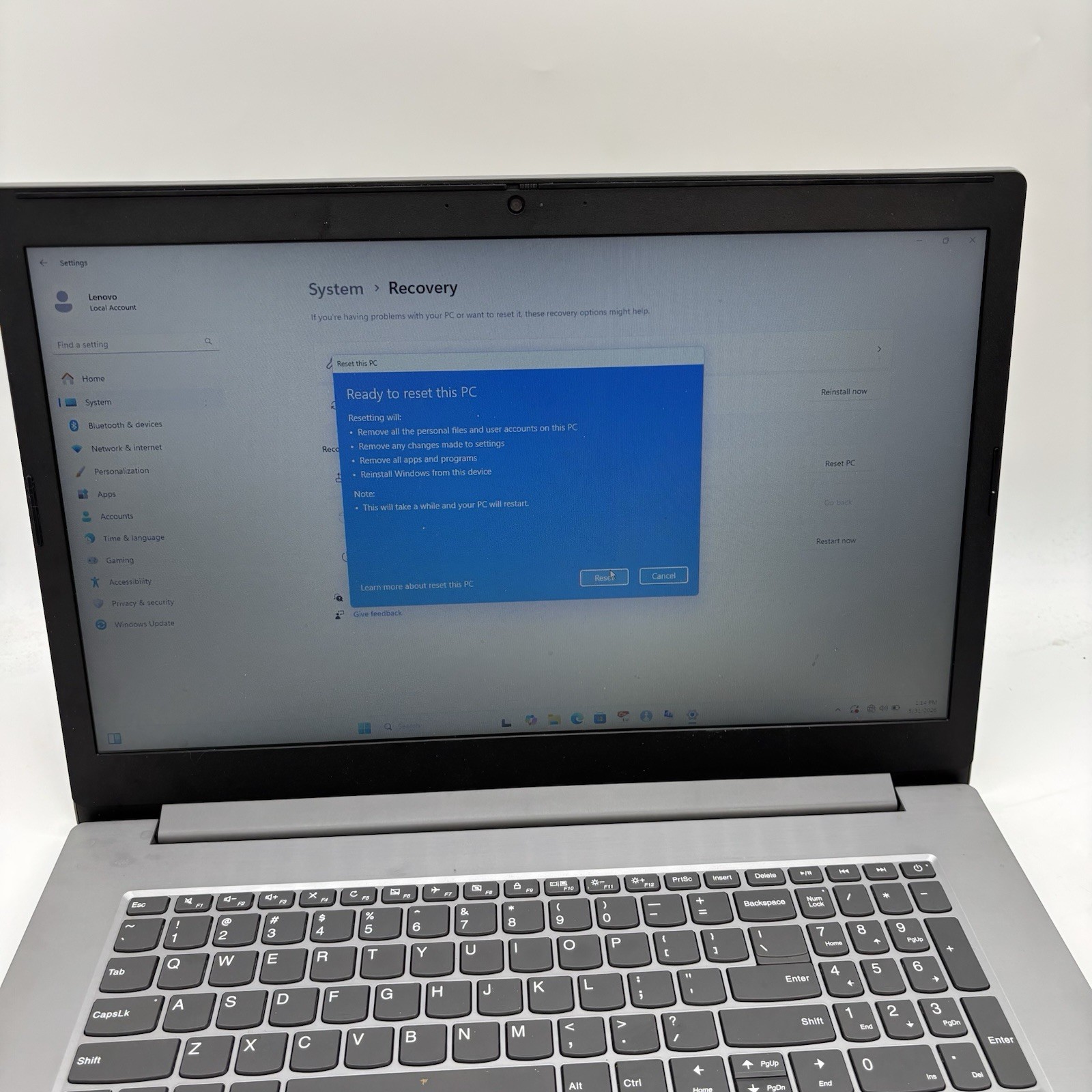 LENOVO IDEAPAD L340-17API | AMD RYZEN 5 3500U | 512GB | 8GB | WIN11 Unlocked