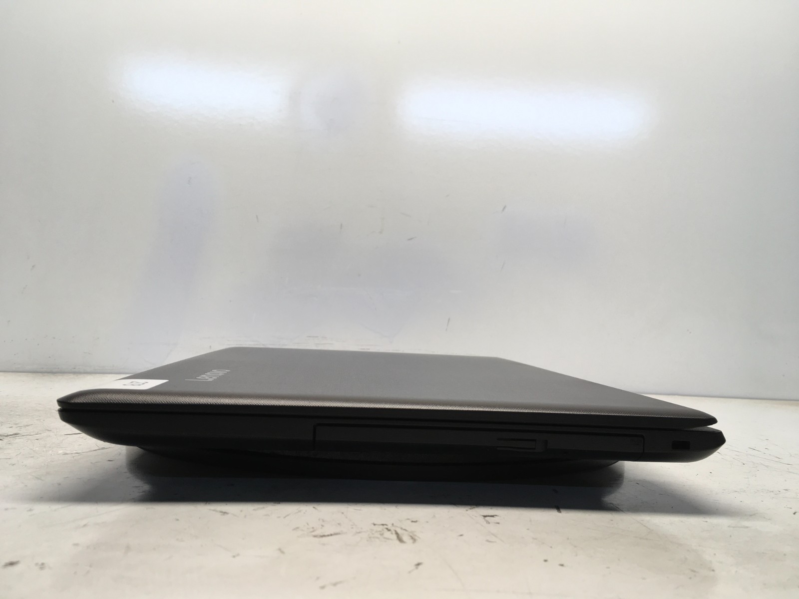 Lenovo IdeaPad 110-15ACL AMD A6-7310 2GHz 4 GB NO HDD