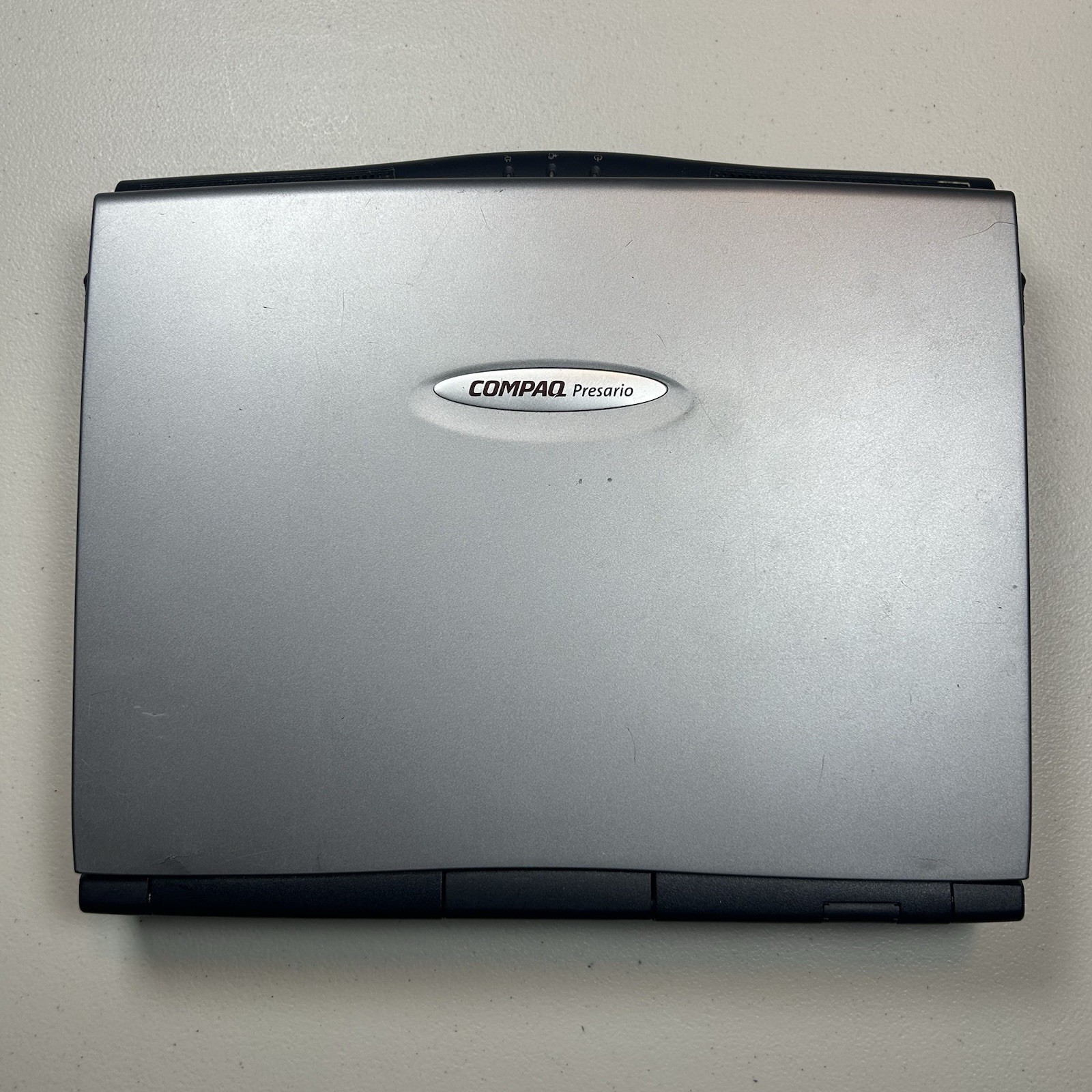 Compaq Presario Laptop CM2100 12XL401 1456VQL1Q-2 Parts Only 1200 Series READ