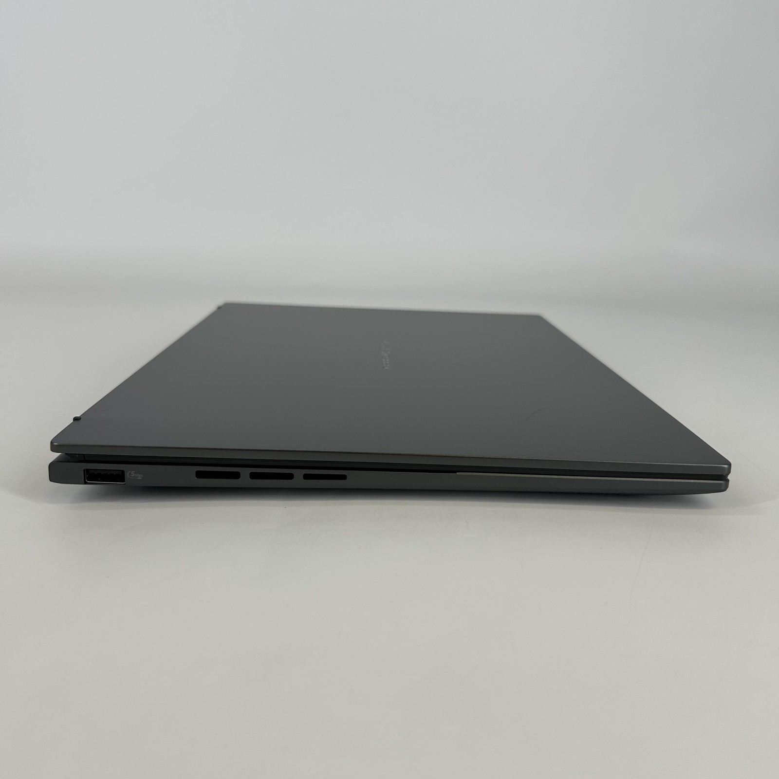Asus Zenbook 14 FHD+ TOUCH 2.0 GHz Ultra 7 255H 16GB 512GB SSD Excellent